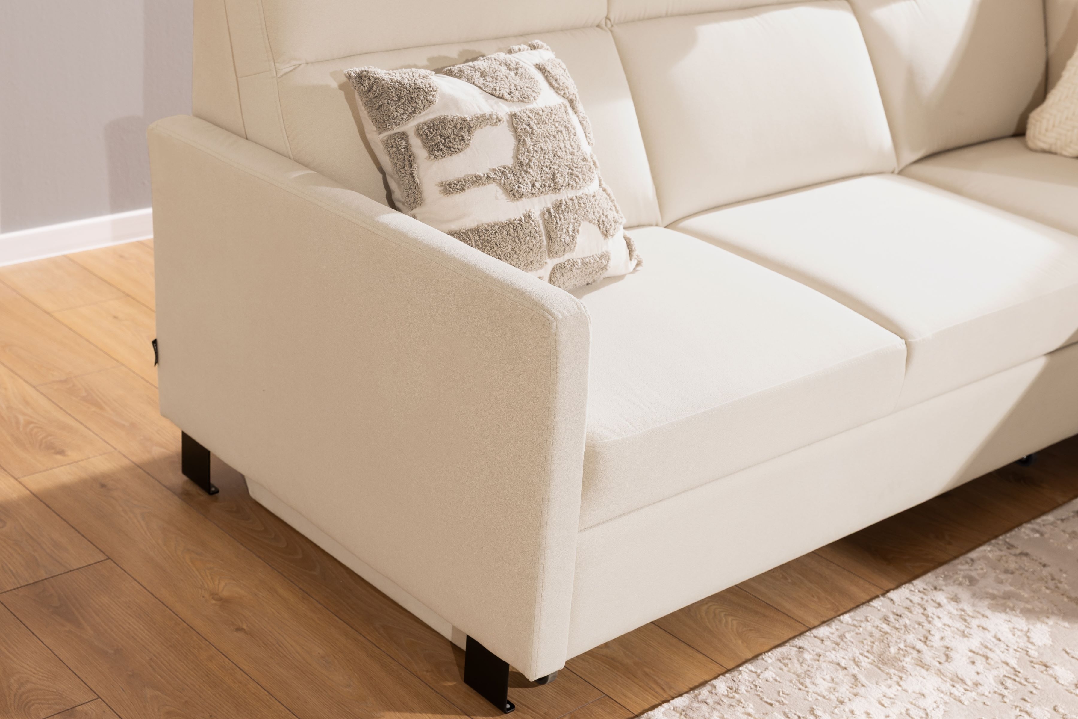 Rohová sedacia súprava Loario L pravá s úzkym bokom LOARIO BL-A+2SF+OT2P+N-A