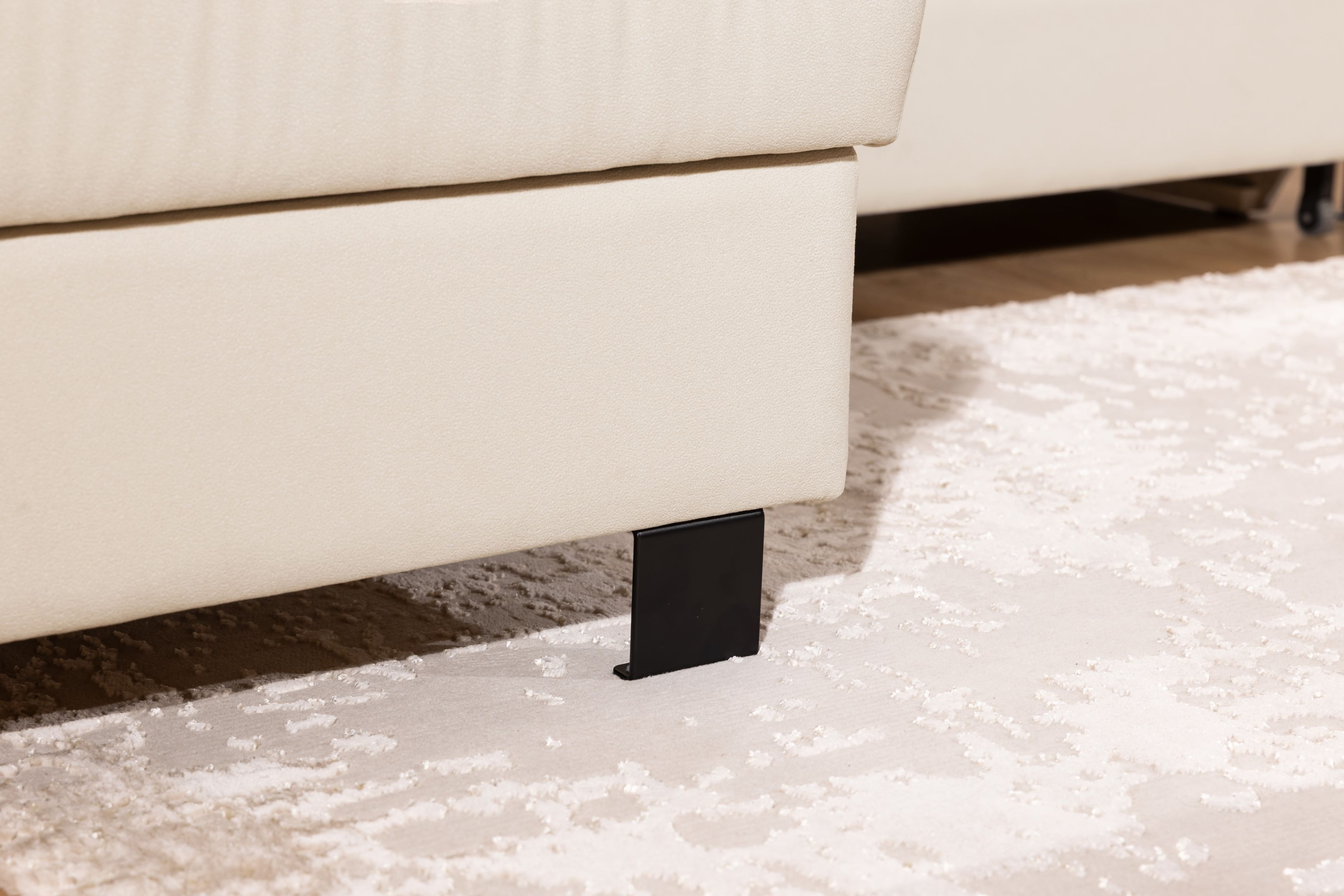 Rohová pohovka Loario L levá s úzkými boky LOARIO BP-A+2SF+OT2L+N-A