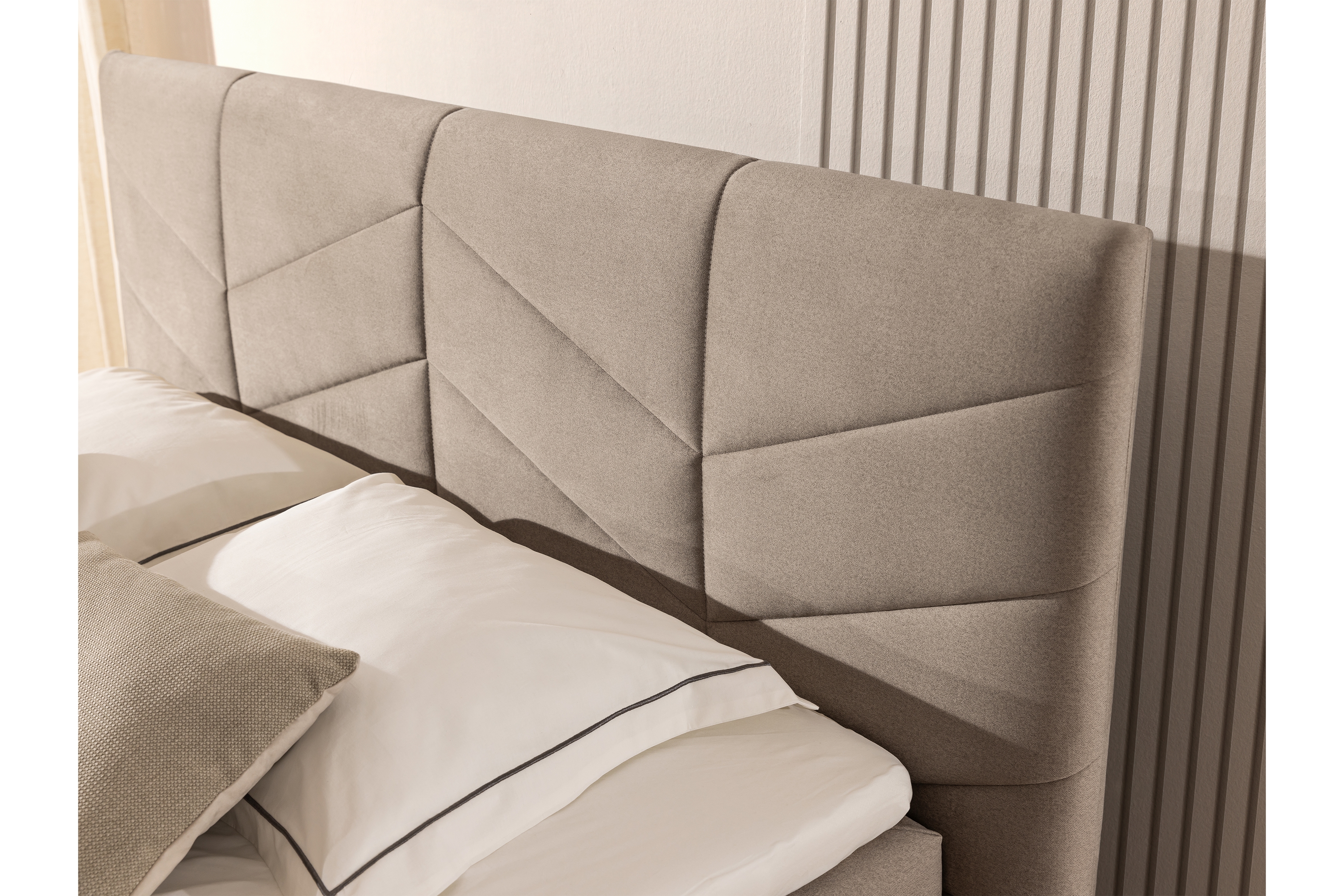 Boxspring posteľ Penia 160x200 s úložným priestorom - béžový zamat Element 6 Boxspring posteľ Penia 160x200 s úložným priestorom - béžový zamat Element 6