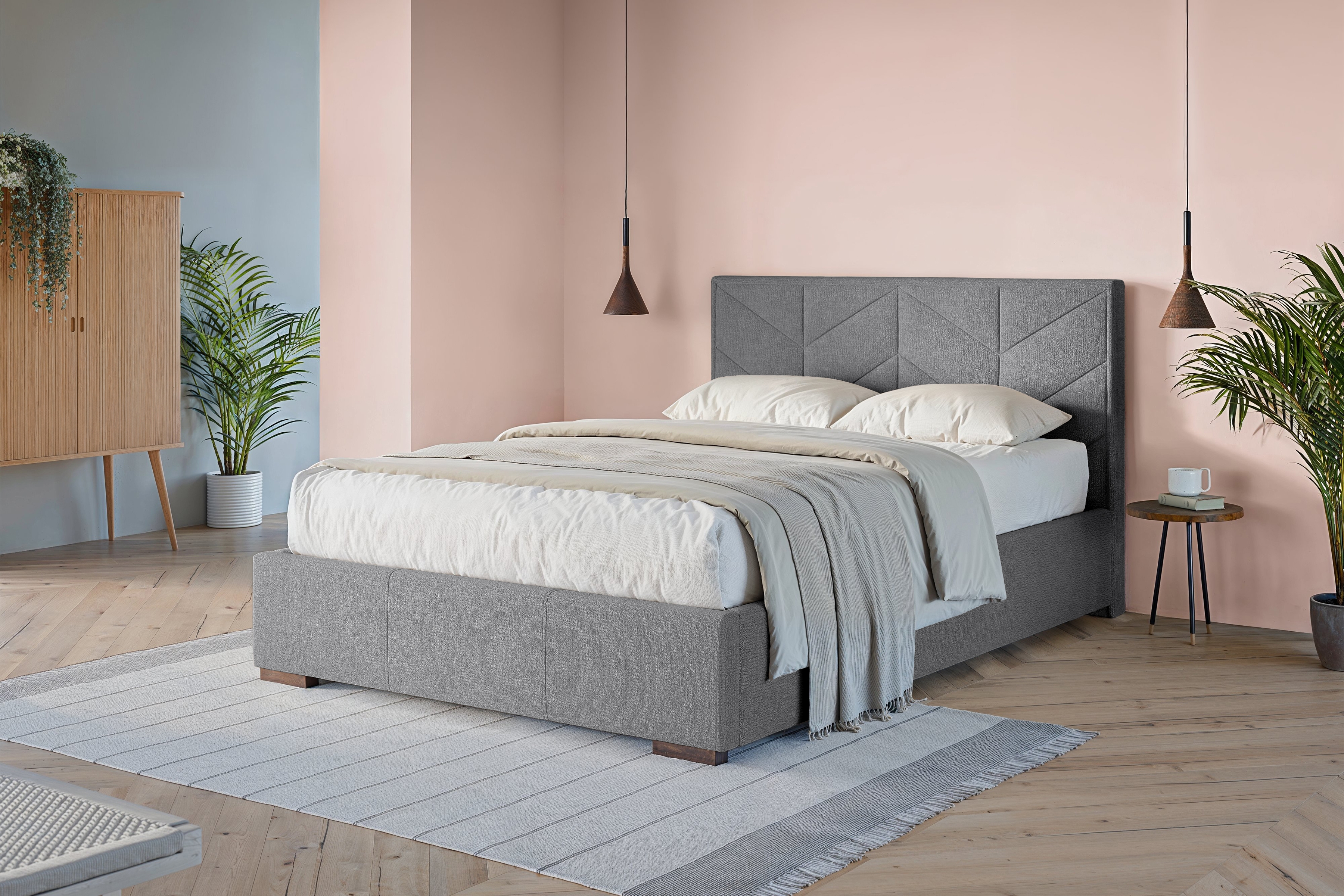 Čalouněná postel Lindi 180x200 s roštem a úložným prostorem - šedá látka Perfect Harmony 82 / nohy wenge Postel čalouněné Lindi 180x200 ze stelazem a úložným prostorem - šedá šenil Perfect Harmony 82 / Nohy wenge