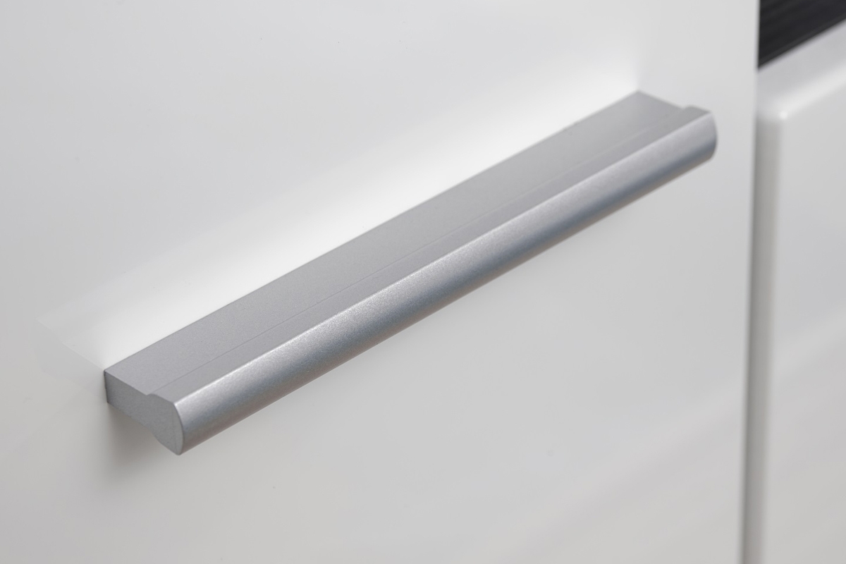 Obývacia stena Wilson - čierna nórska borovica / biely lesk Skrinka s úchytkami