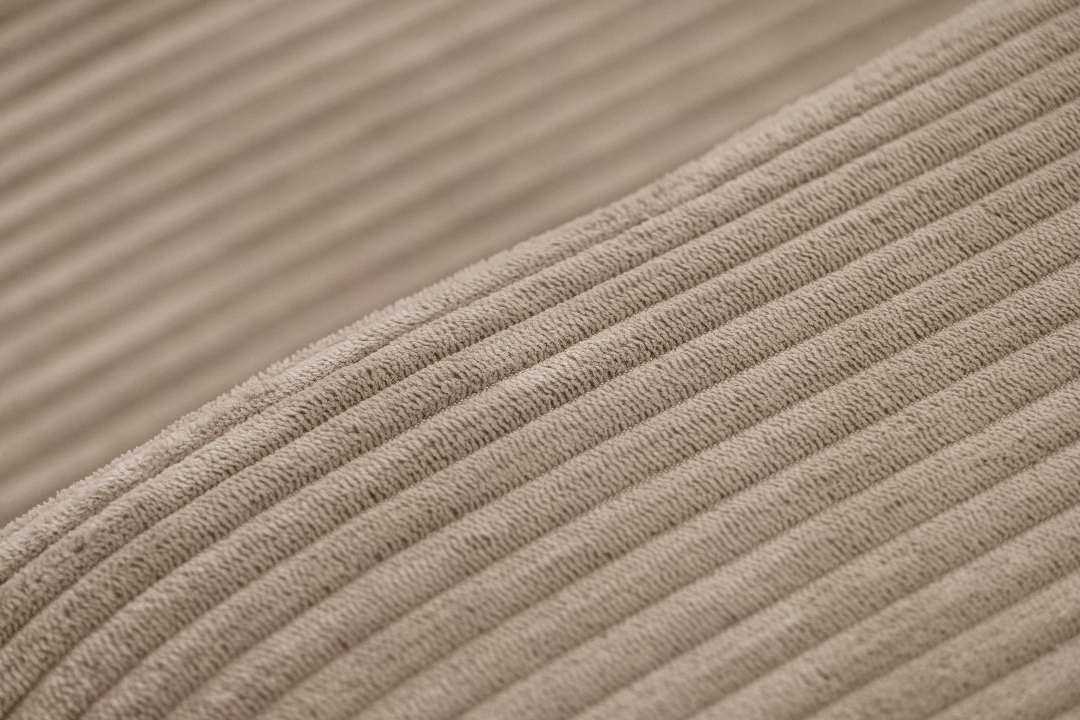 Rozkládací rohová sedací souprava Avia Mini - hnědá Lincoln 17 Rohová sedací souprava Avia Mini rozkládací uniwersalny prawo/levá - hnědá manšestr Lincoln 17