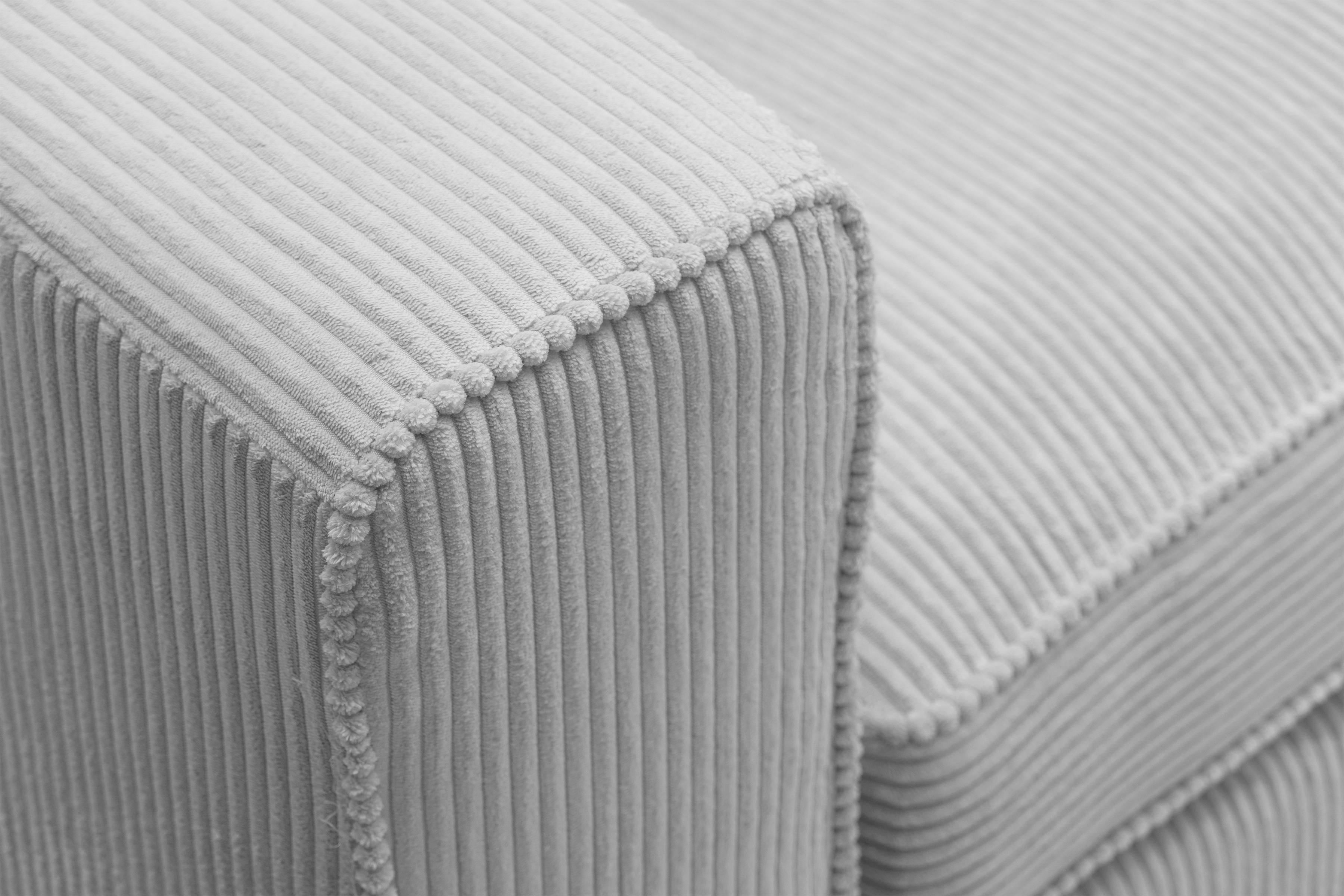 Rohová sedací souprava Larina pravá - šedá Lincoln 86 Rohová sedací souprava pro obývacího pokoje Larina pravá - šedá manšestr Lincoln 86