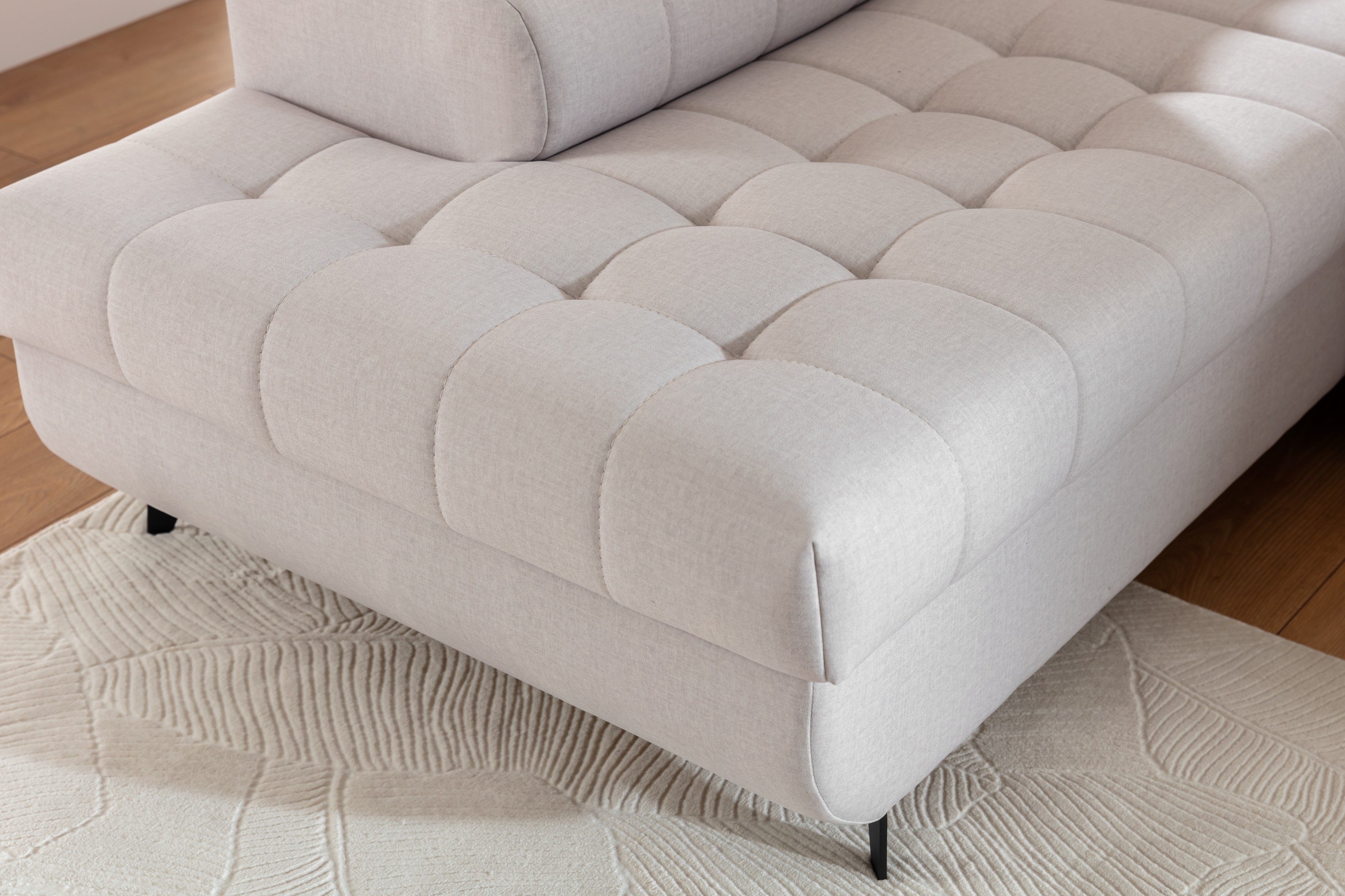 Rozkladacia rohová sedacia súprava Elarias L Rohová sedacia súprava Elarias L s funkciou spánku 