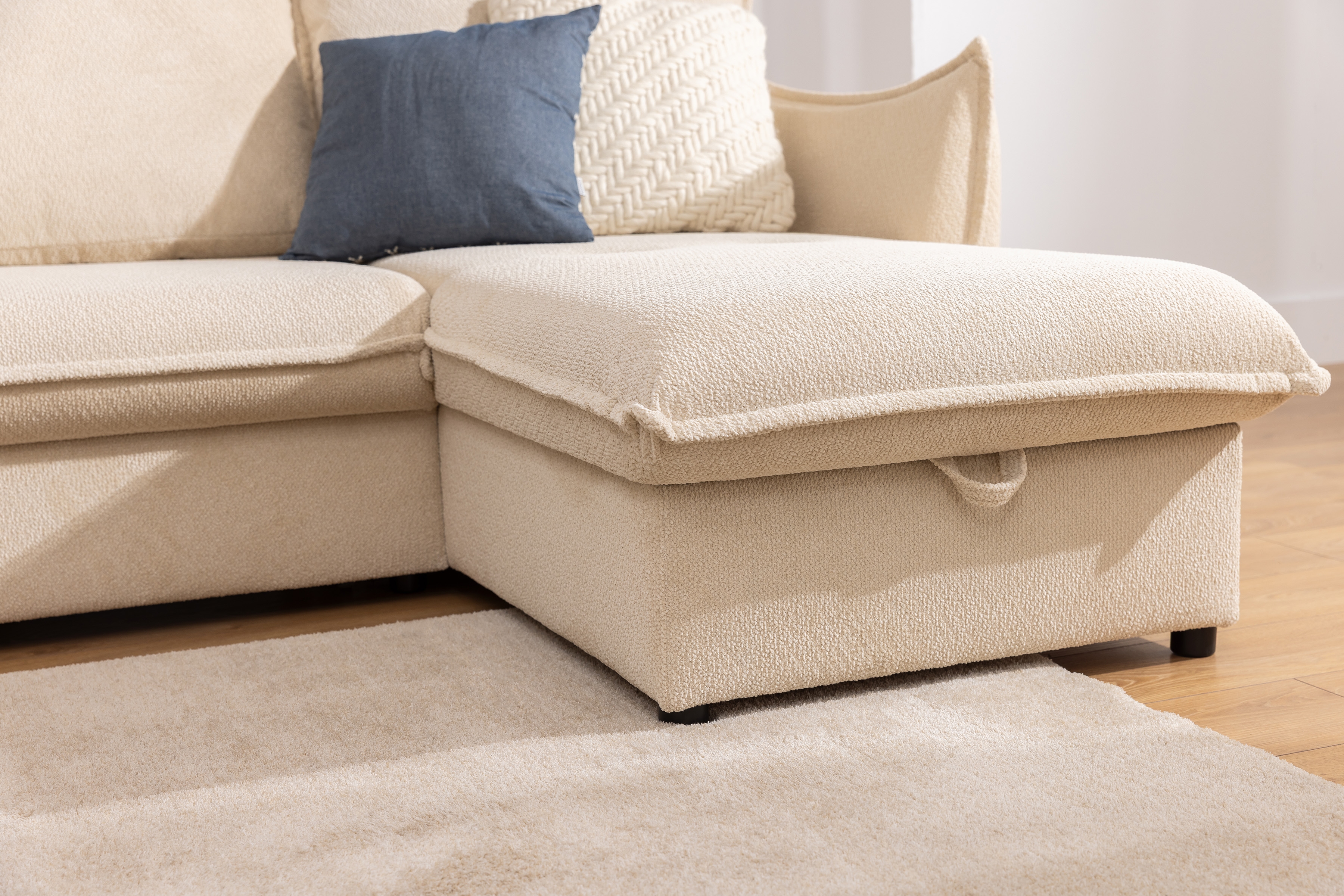 Rozkladacia rohová sedacia súprava Liliamo pravá - béžová žinylka Egon 26 Rohová sedacia súprava Liliamo prowostronny - béžový šenil Egon 26