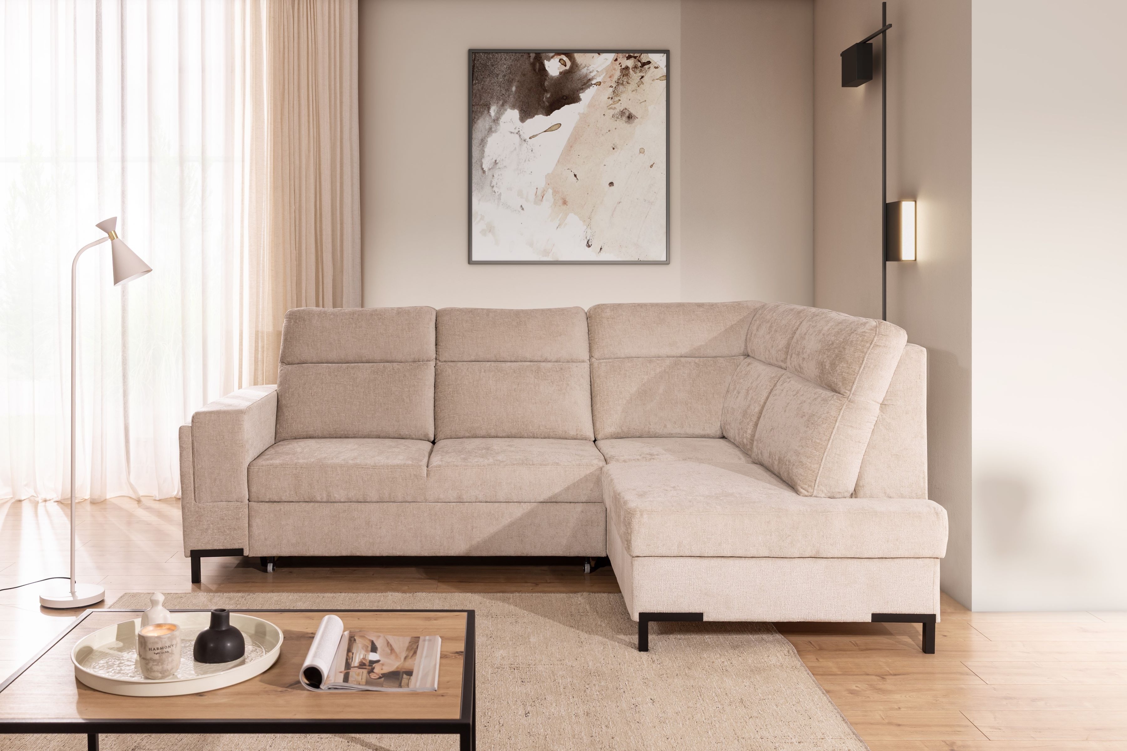 Rohová pohovka Loario L pravá se širokými proříznutými boky - béžový szenil Perfect Harmony 07 Rohová sedací souprava Loario L pravá z szerokim, wcietym bokiem - béžová šenil Perfect Harmony 07