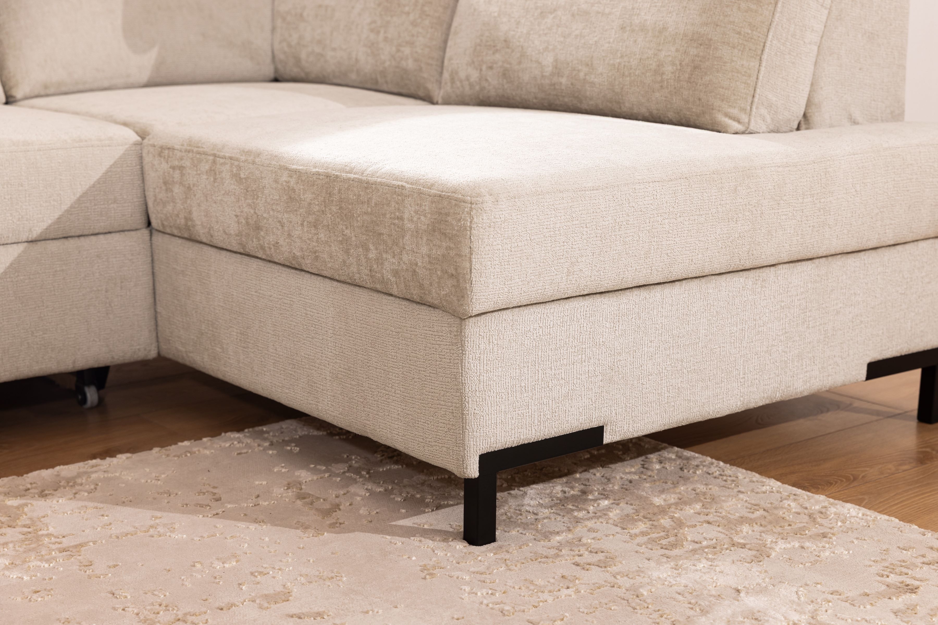 Rohová pohovka Loario L pravá se širokými boky - béžový szenil Perfect Harmony 07 Rohová sedací souprava Loario L pravá z szerokim bokiem - béžová šenil Perfect Harmony 07