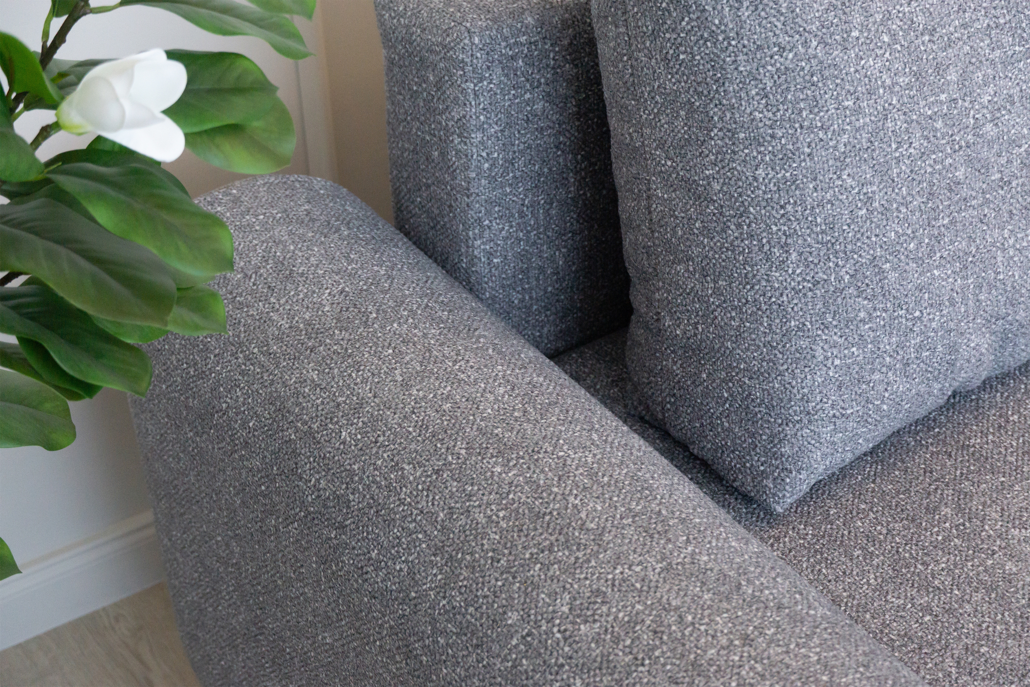 Rozkládací rohová sedací souprava Lotulis Mini pravá - šedá Blur 18 Rohová sedací souprava Lotulis Mini rozkládací pravá - šedá Pletenina hydrofobowa Blur 18