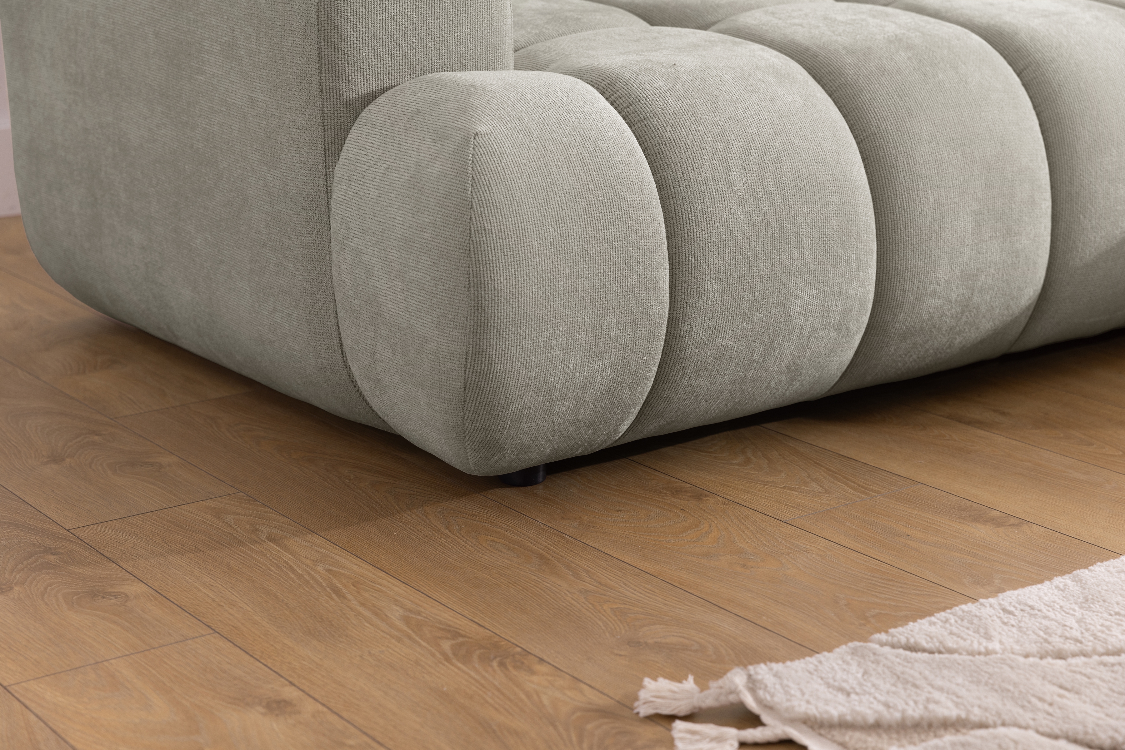 Rohová sedačka Lutario Mini s rozkladem pravá - šedá látka Nazar 225.03 Rohová sedací souprava Lutario Mini rozkládací pravá - šedá potahová látka Nazar 225.03