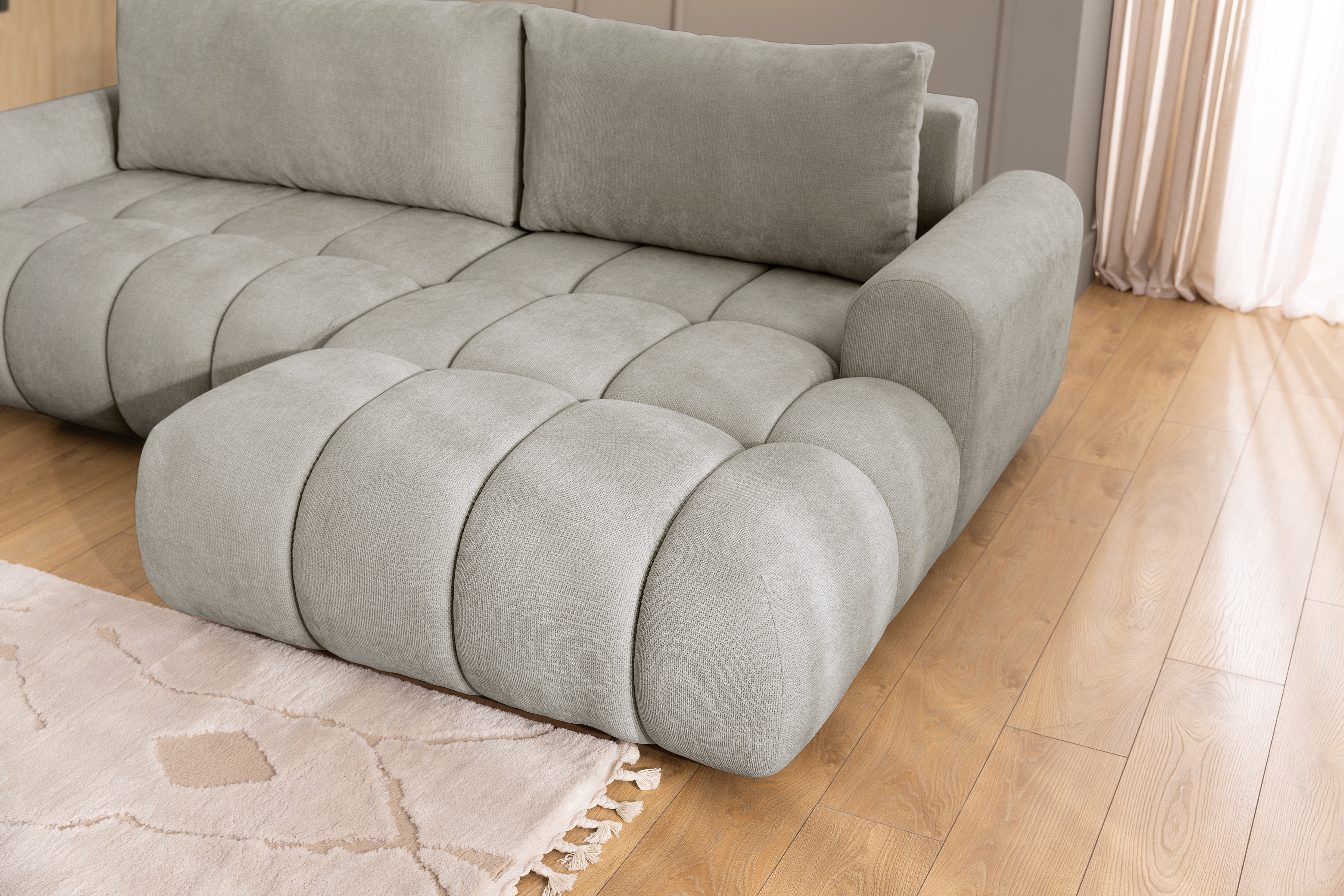 Rohová sedačka Lutario Mini s rozkladem pravá - šedá látka Nazar 225.03 Rohová sedací souprava Lutario Mini rozkládací pravá - šedá potahová látka Nazar 225.03