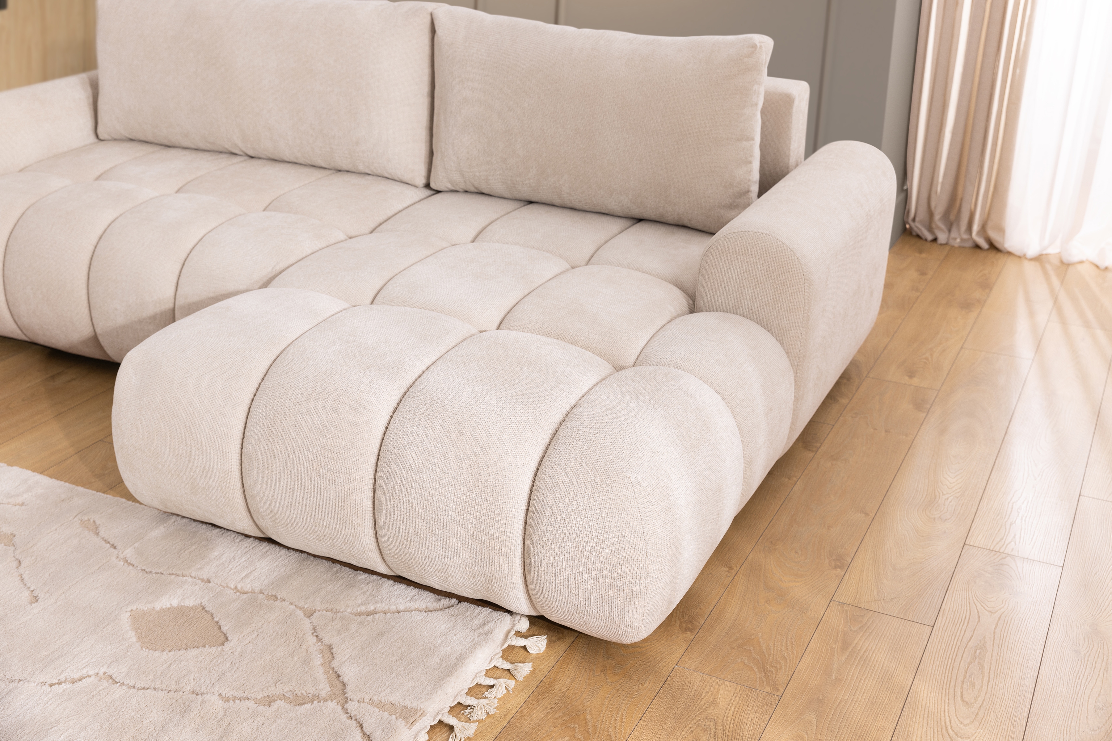 Rozkládací rohová sedací souprava Lutario Mini Rohová sedací souprava Lutario Mini rozkládací