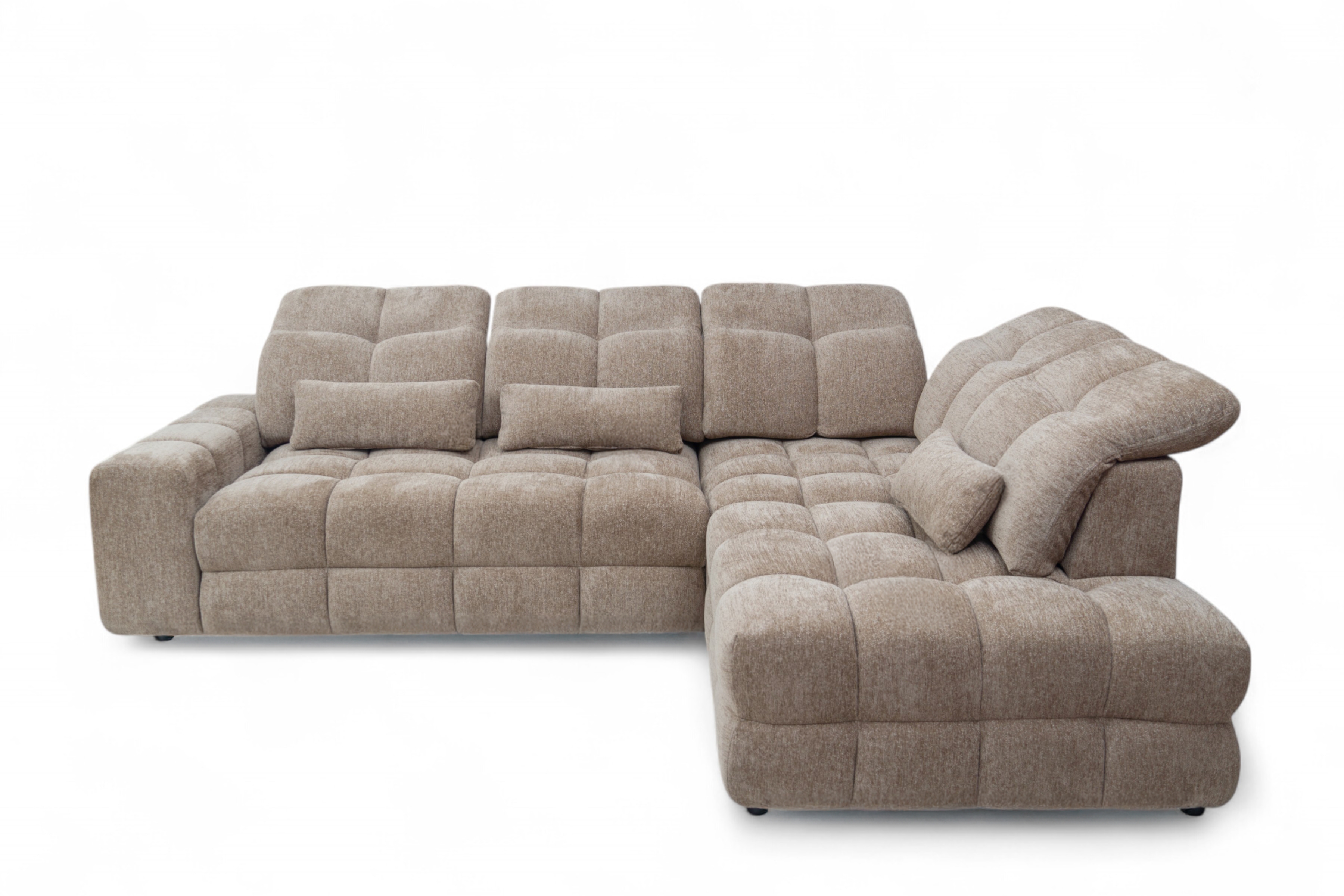 Rohová sedací souprava Magnelio Prestige L s elektrickým výsuvem pravá – béžová boucle Raven 34 Rohová sedací souprava Magnelio Prestige L z elektricky wysuwanym sedadlem pravá - béžová boucle Raven 34