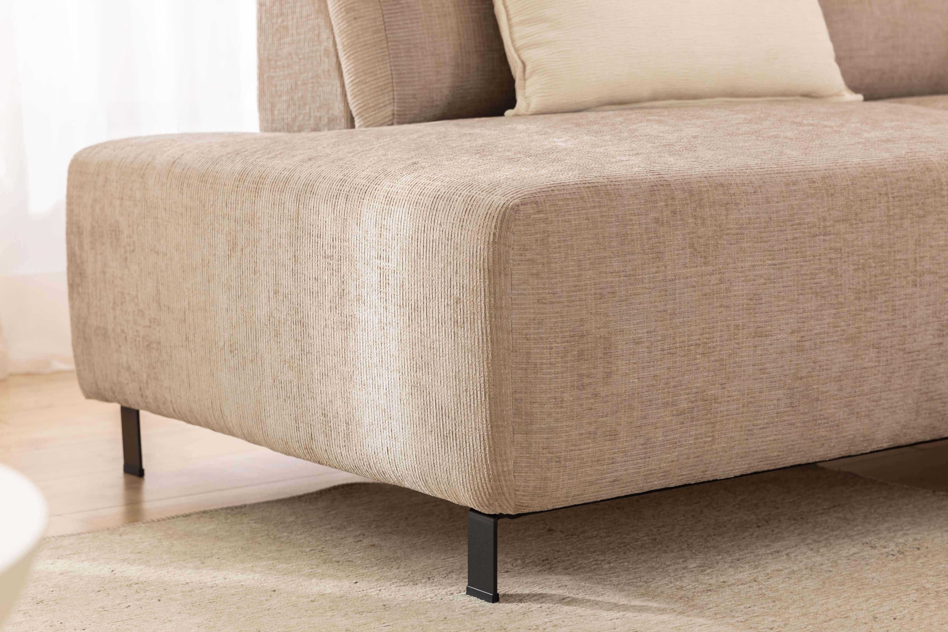 Rohová sedacia súprava Magnis L ľavá s funkciou spania - béžový šenil Sierra 744 Rohová sedacia súprava Magnis L s funkciou spánku Ľavá strana - béžový šenil Sierra 744