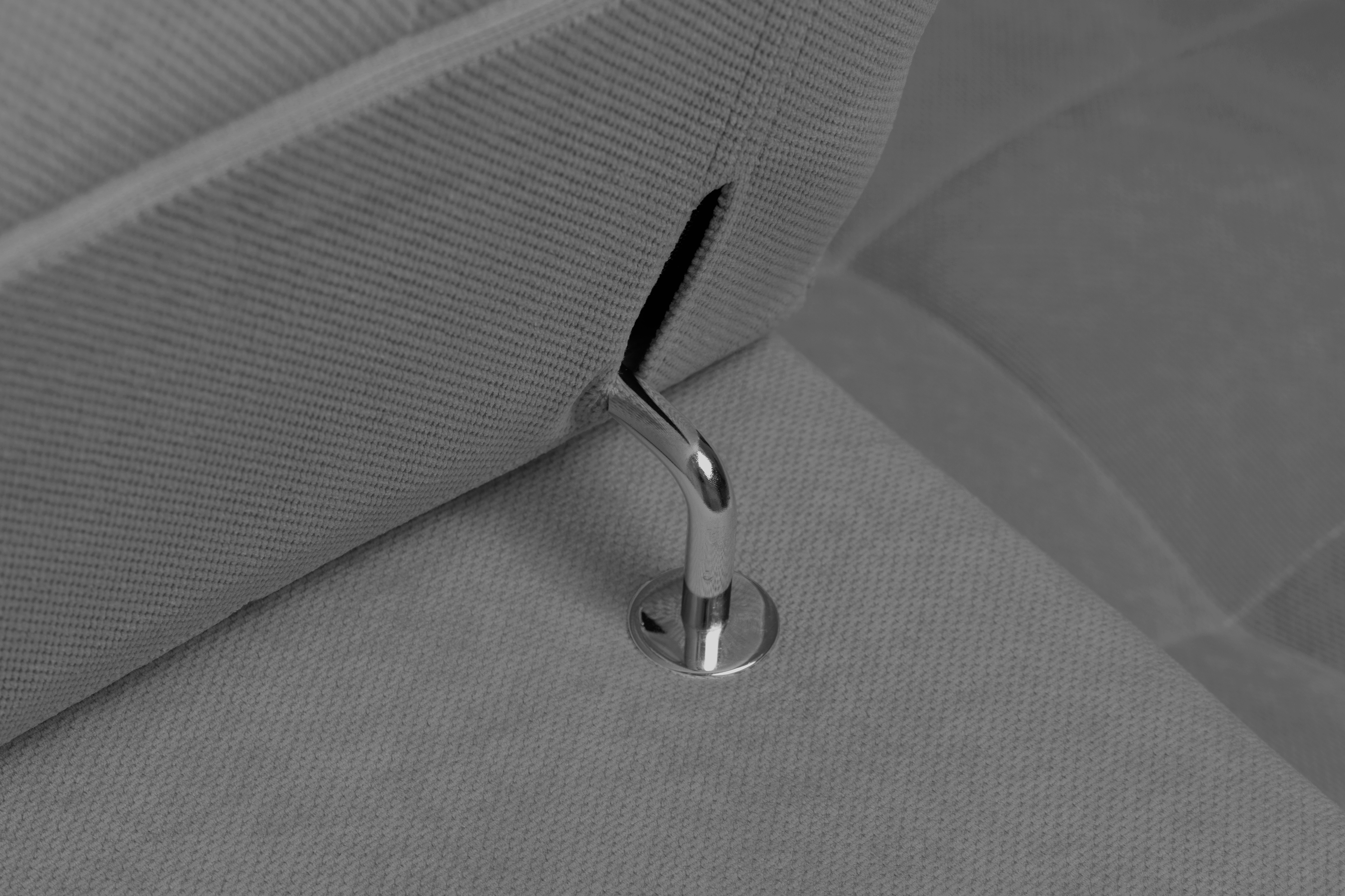 Rozkládací rohová sedací souprava Nardo L levá - šedá Pretty 17 Rohová sedací souprava Nardo L rozkládací levá - šedá plusz Pretty 17 