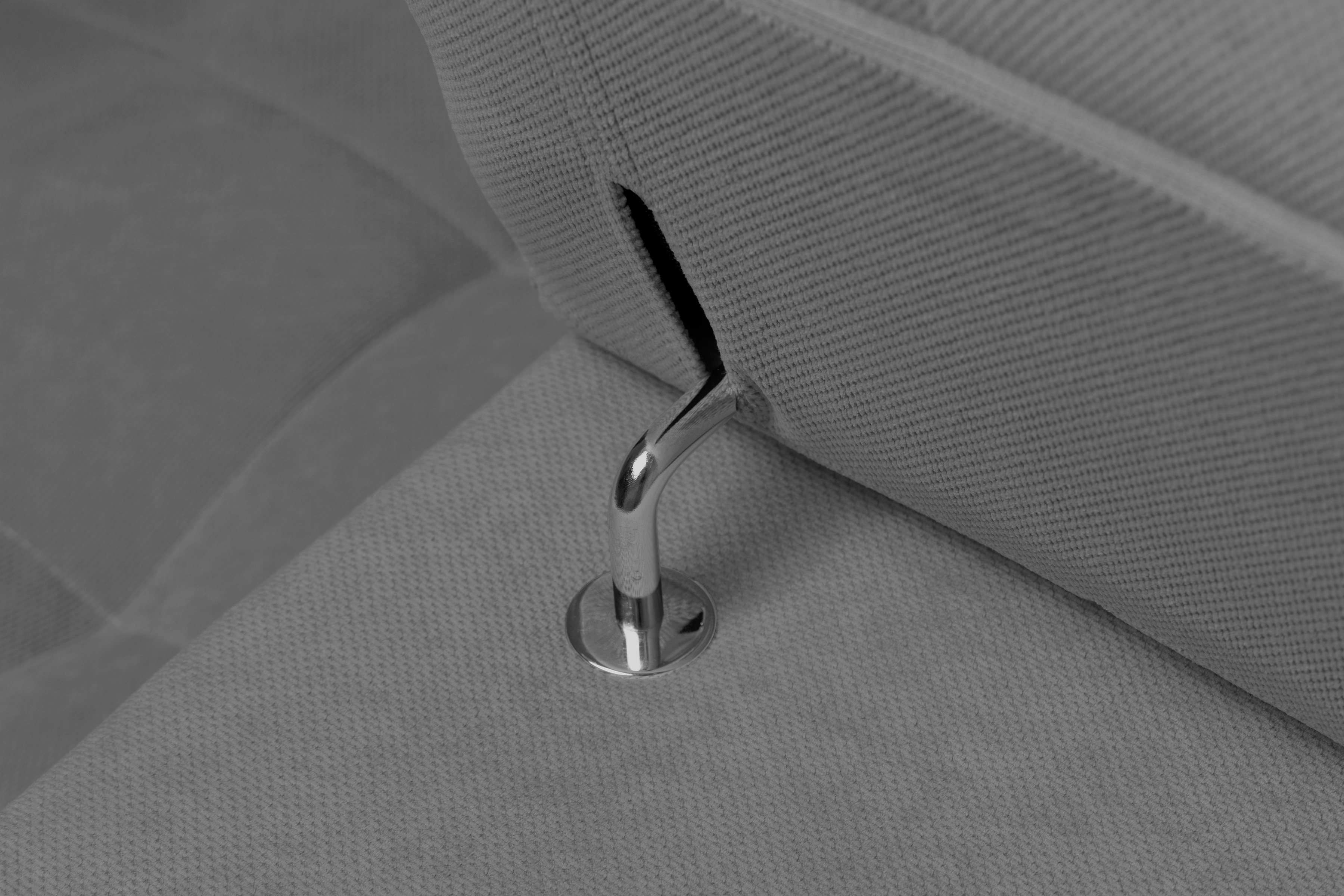 Rozkládací rohová sedací souprava Nardo L pravá - šedá Pretty 17 Rohová sedací souprava Nardo L rozkládací pravá - šedá plusz Pretty 17