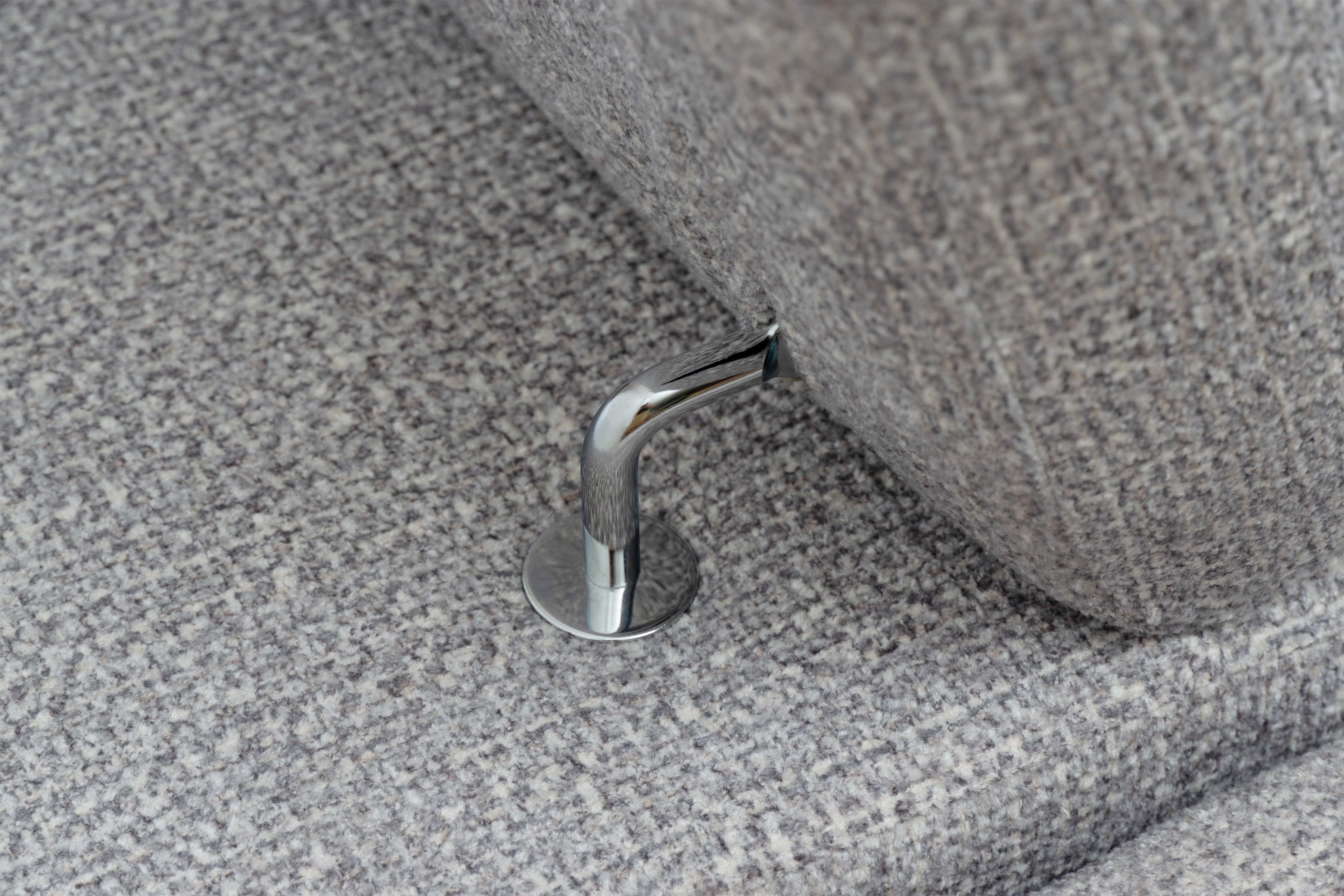 Rozkládací rohová sedací souprava Nardo Maxi pravá - šedá Taro 11 Rohová sedací souprava Nardo Maxi rozkládací pravá - šedá šenil latwoczyszczacy Taro 11 