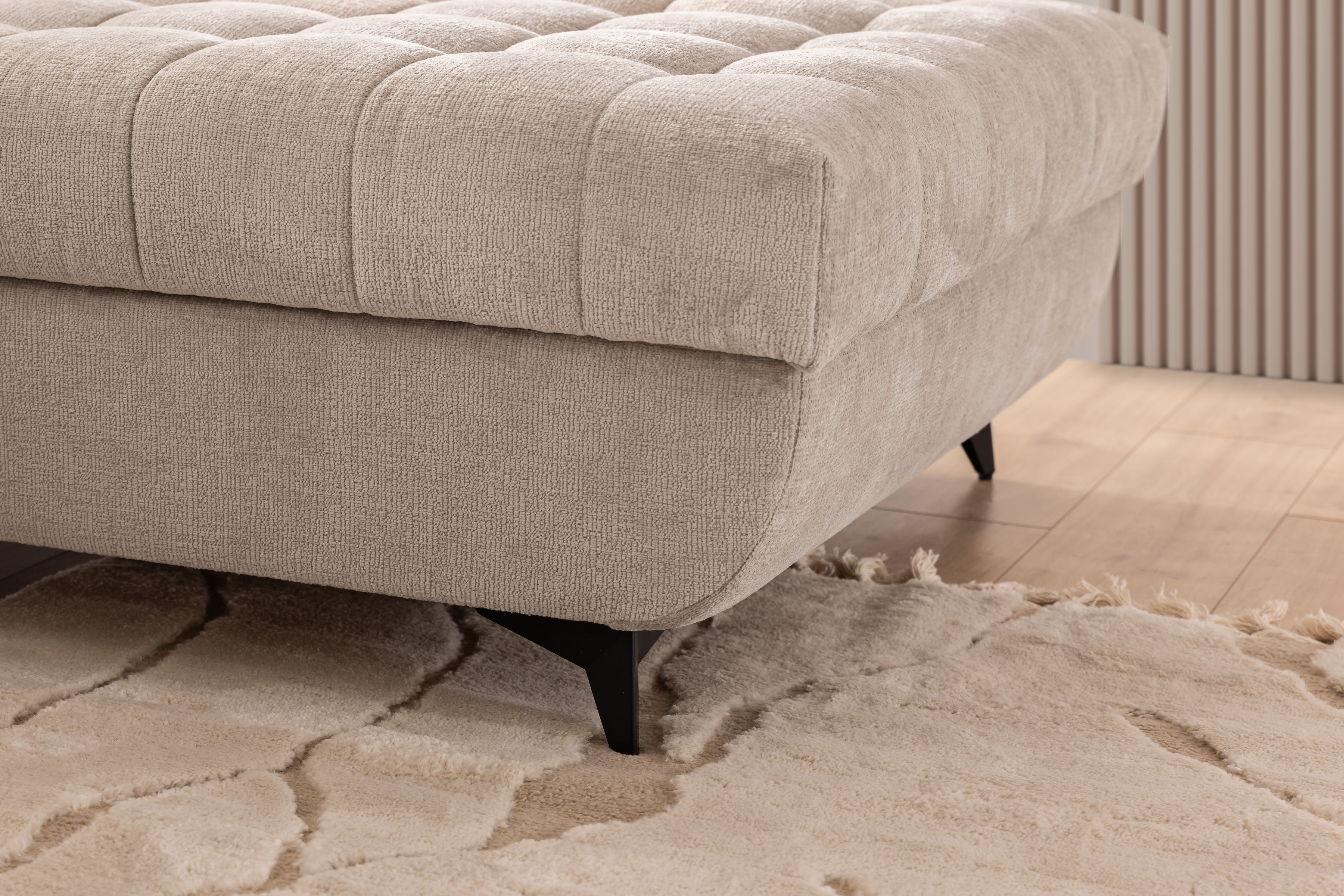 Rohová sedacia súprava Valoris Mini pravá s funkciou spania - béžový šenil Perfect Harmony 07 Rohová sedacia súprava pravá strana s funkciou spánku Valoris Mini - béžový šenil Perfect harmony 07