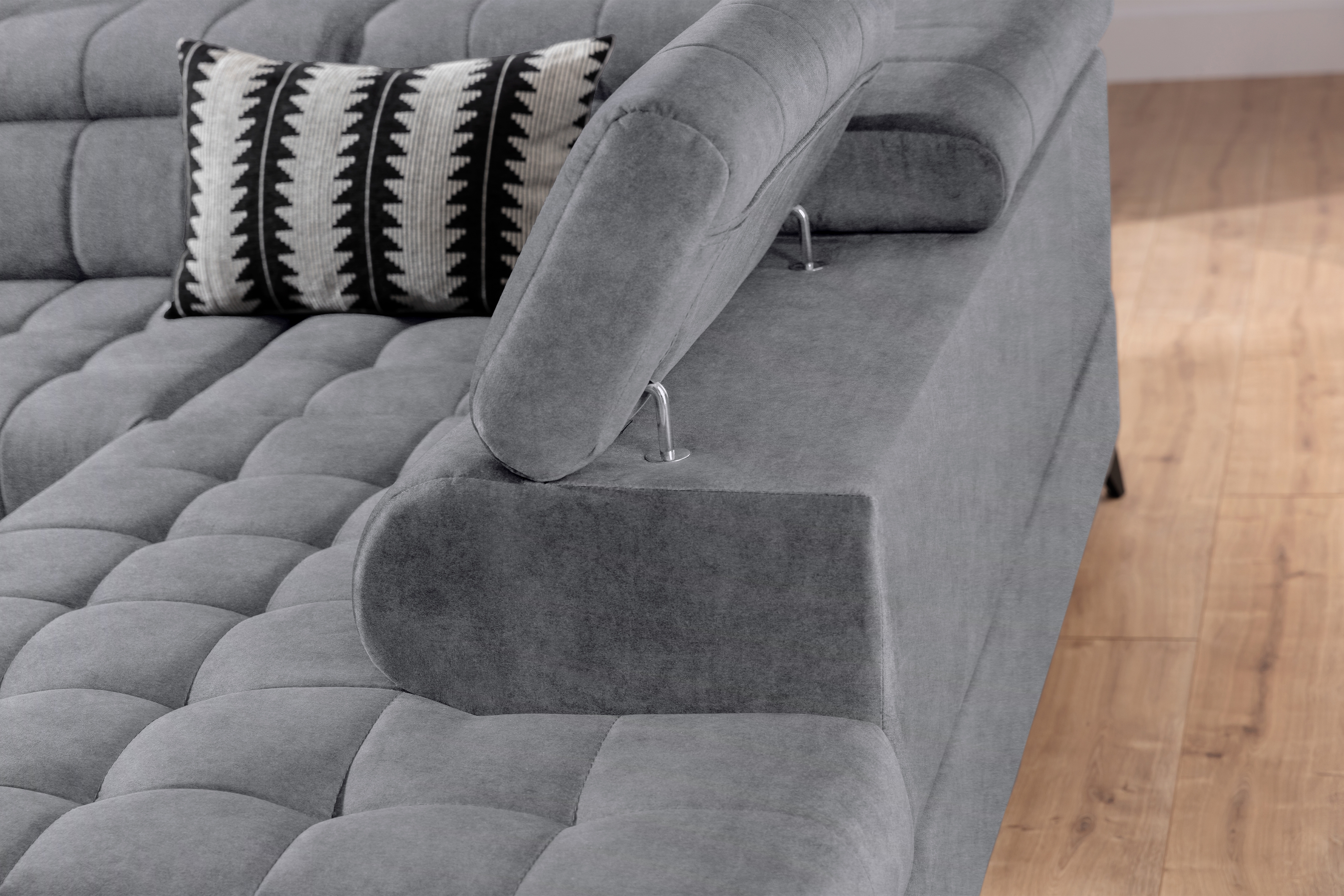 Rohová sedacia súprava Valoris L pravá s funkciou spania - sivý ľahkočistiaci zamat Cloud 82 Rohová sedacia súprava pravá strana Valoris L s funkciou spania - šedý zamat ľahkočistiaci Cloud 82