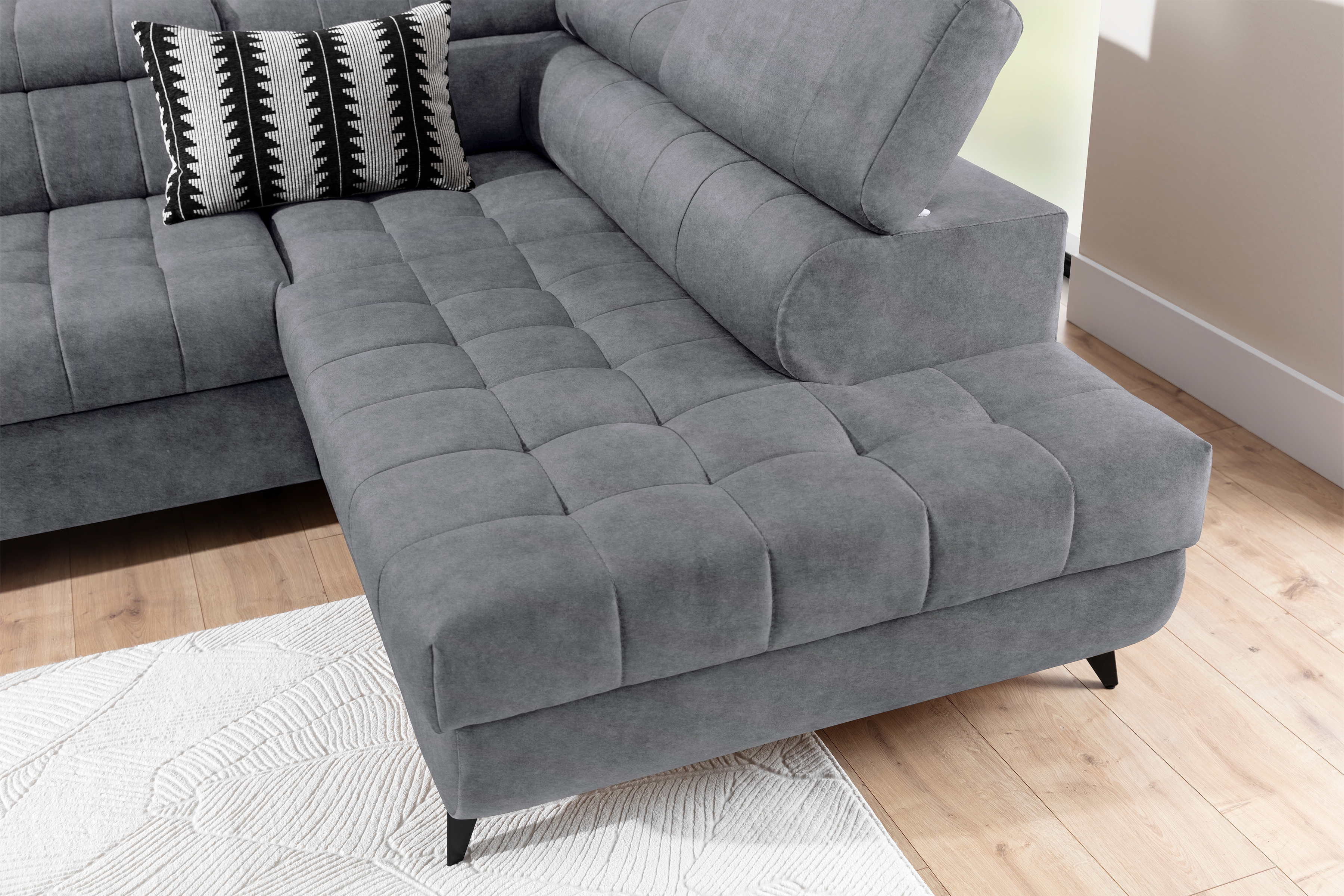 Rohová sedacia súprava Valoris L pravá s funkciou spania - sivý ľahkočistiaci zamat Cloud 82 Rohová sedacia súprava pravá strana Valoris L s funkciou spania - šedý zamat ľahkočistiaci Cloud 82