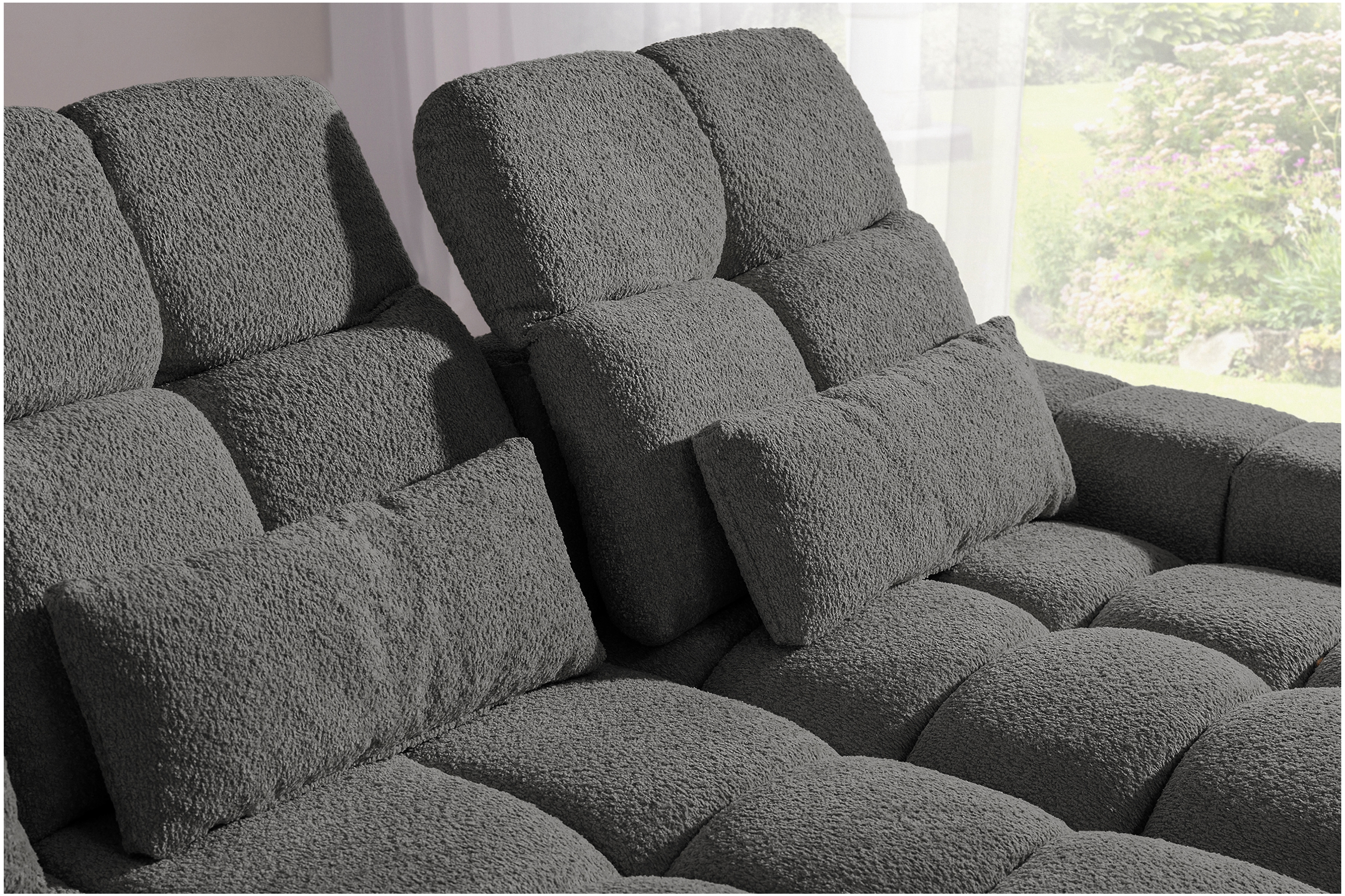 Elektrický rozkládací rohový gauč Magnelio Mini pravý - šedá bouclé Catch Me 25 Rohová sedací souprava pravá strana z elektricky wysuwanym sedadlem i funkcja spaní Magnelio Mini - šedá boucla Catch Me 25