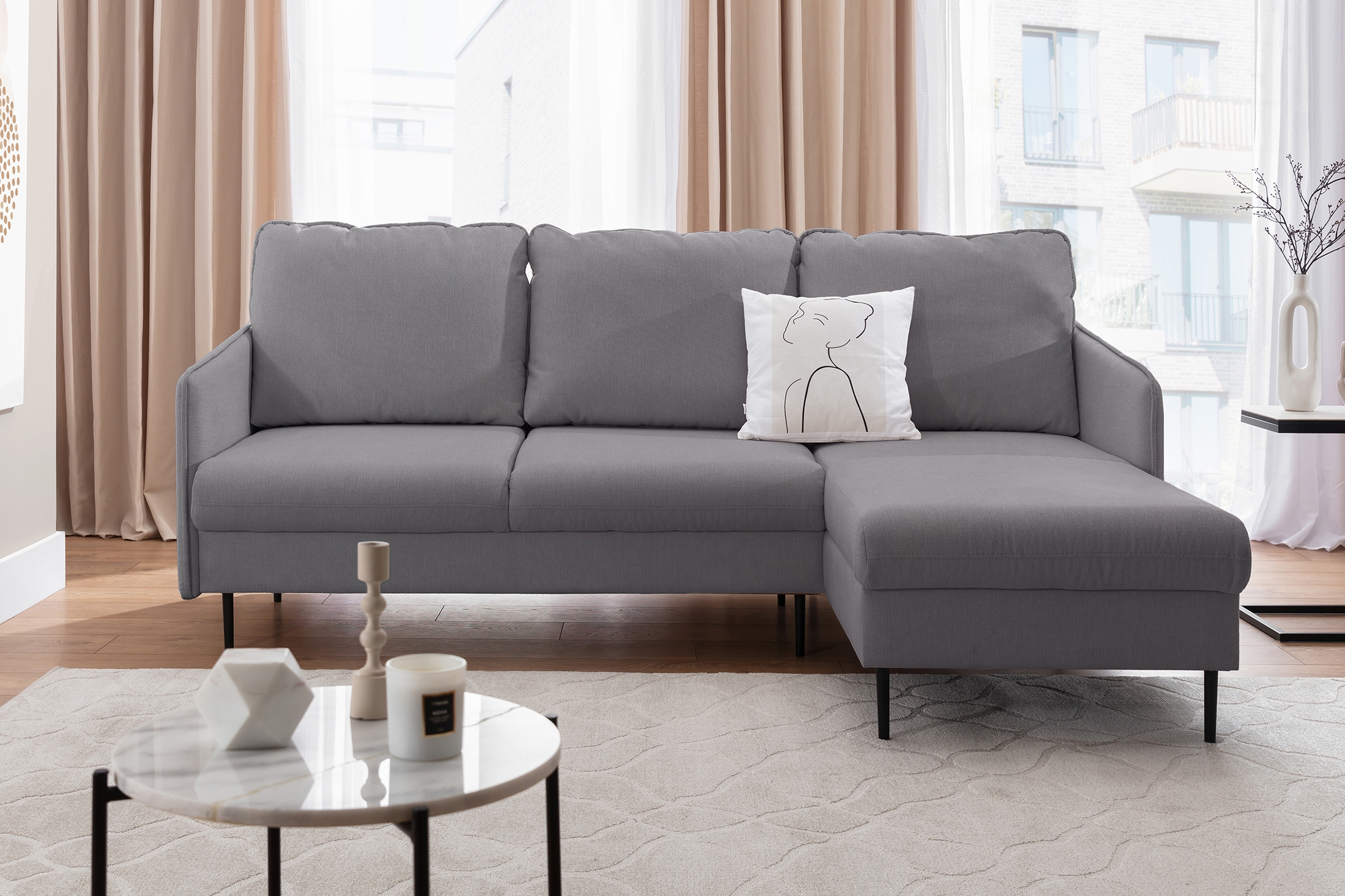 Rozkladacia rohová sedačka Taila Mini pravá - šedá pletenina Loft 19 / čierne nožičky Rohová sedacia súprava Taila Mini s funkciou spánku pravá strana - šedá plecionka Loft 19 / čierny nožičky