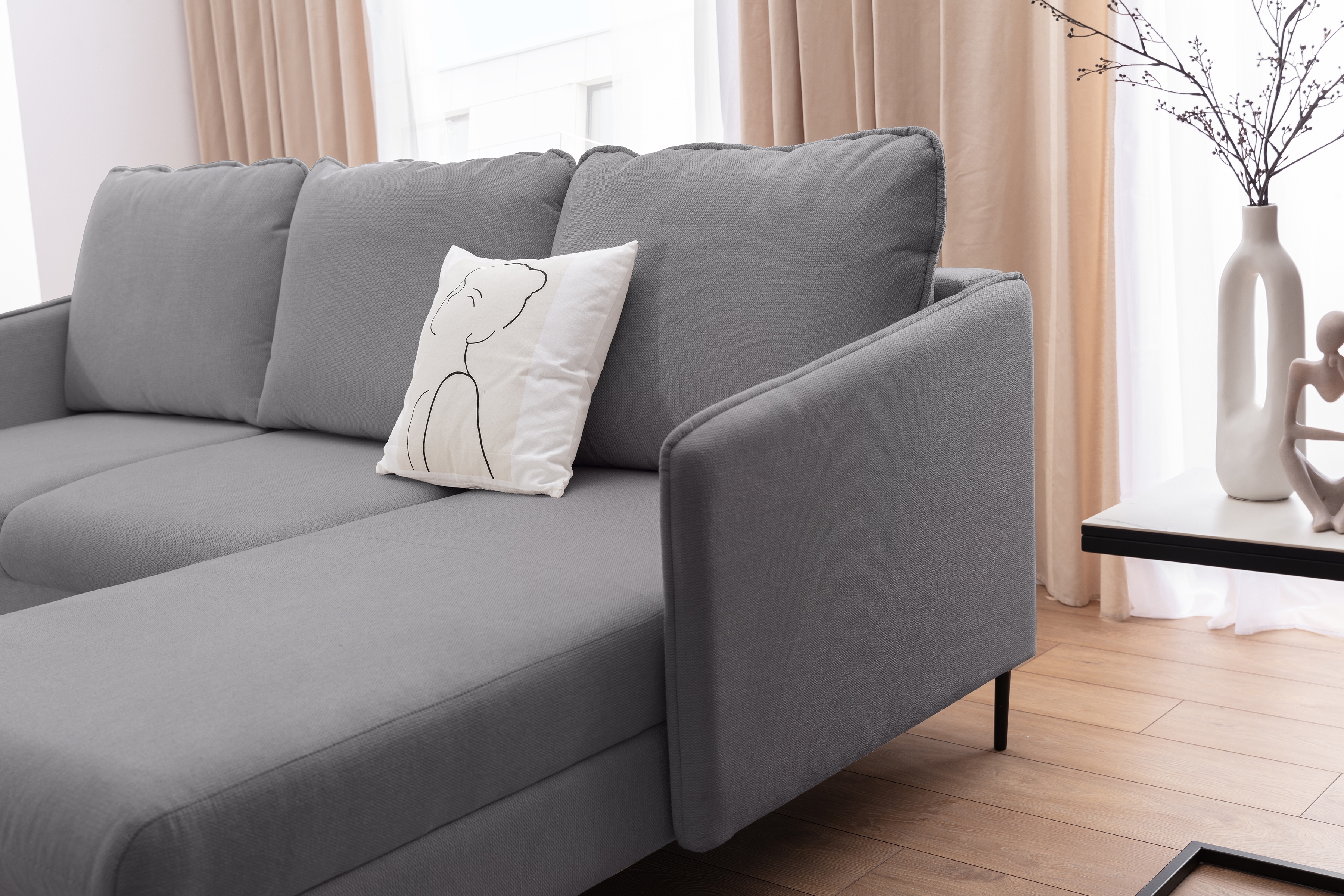 Rozkladacia rohová sedačka Taila Mini pravá - šedá pletenina Loft 19 / čierne nožičky Rohová sedacia súprava s funkciou spania Taila Mini pravá strana - šedá plecionka Loft 19, čierny nožičky