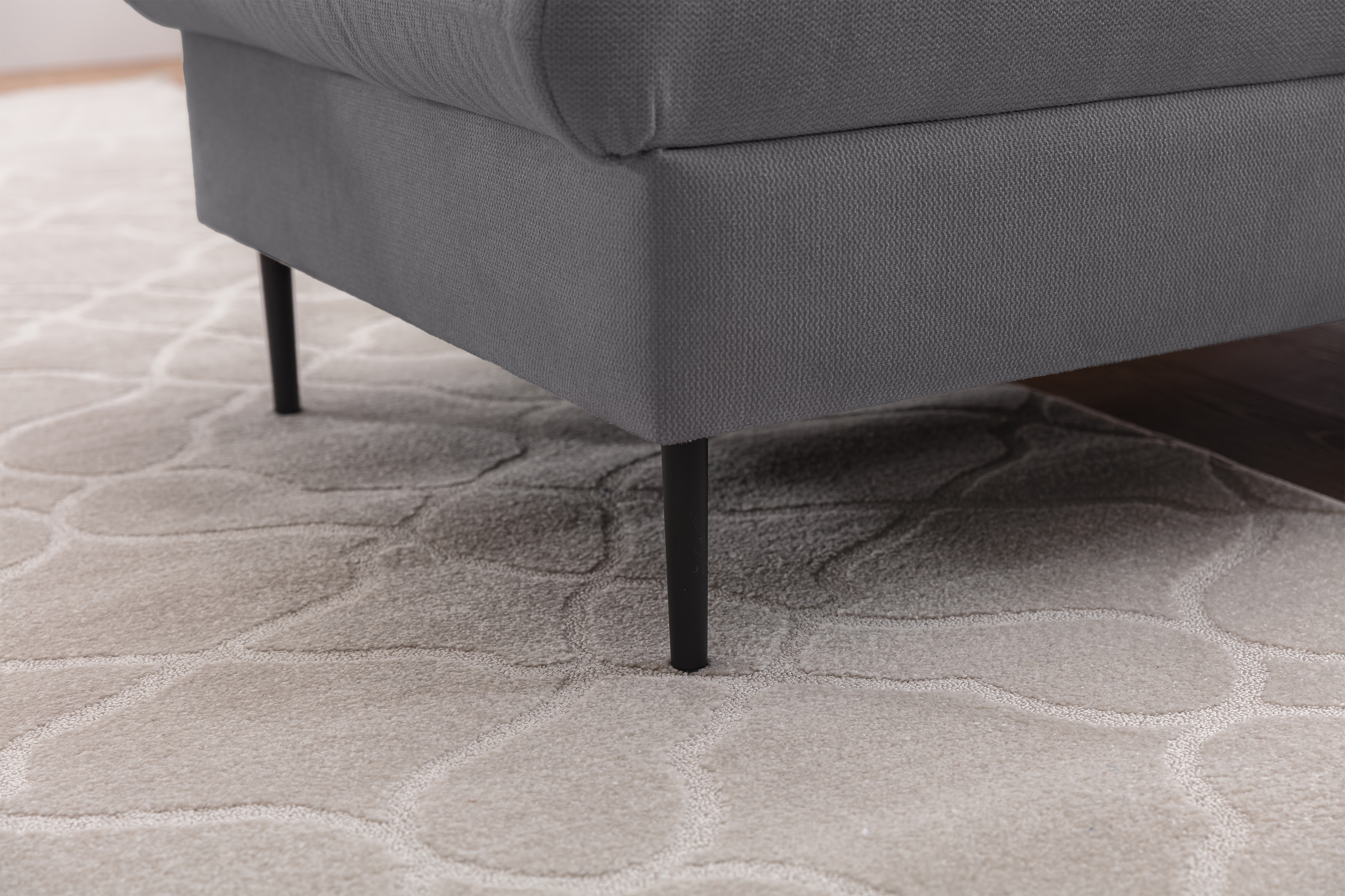 Rozkladacia rohová sedačka Taila Mini pravá - šedá pletenina Loft 19 / čierne nožičky Rohová sedacia súprava s funkciou spania Taila Mini pravá strana - šedá plecionka Loft 19, čierny nožičky