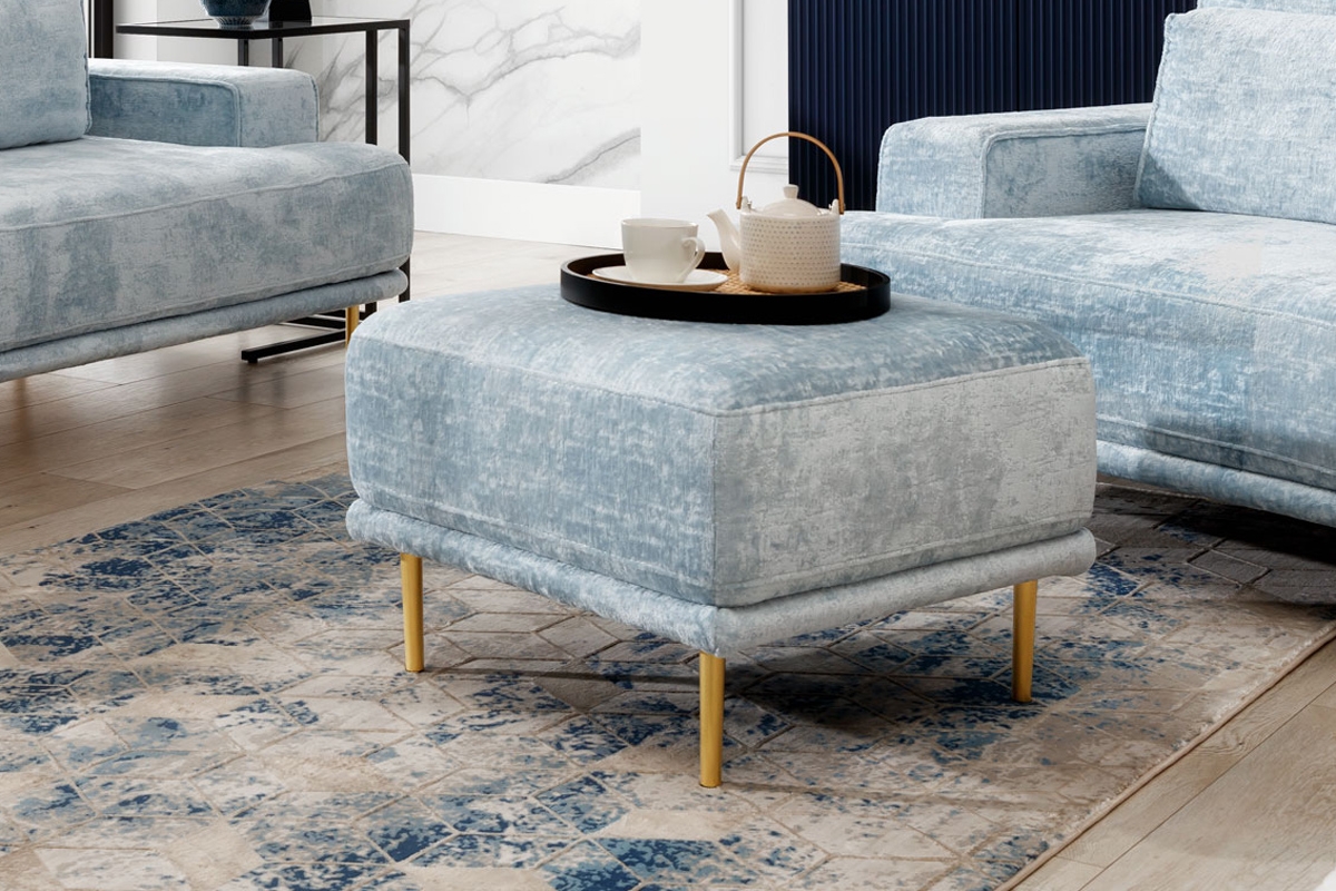 Čalouněný taburet Nicole blekitna Taburet do obývacího pokoje 