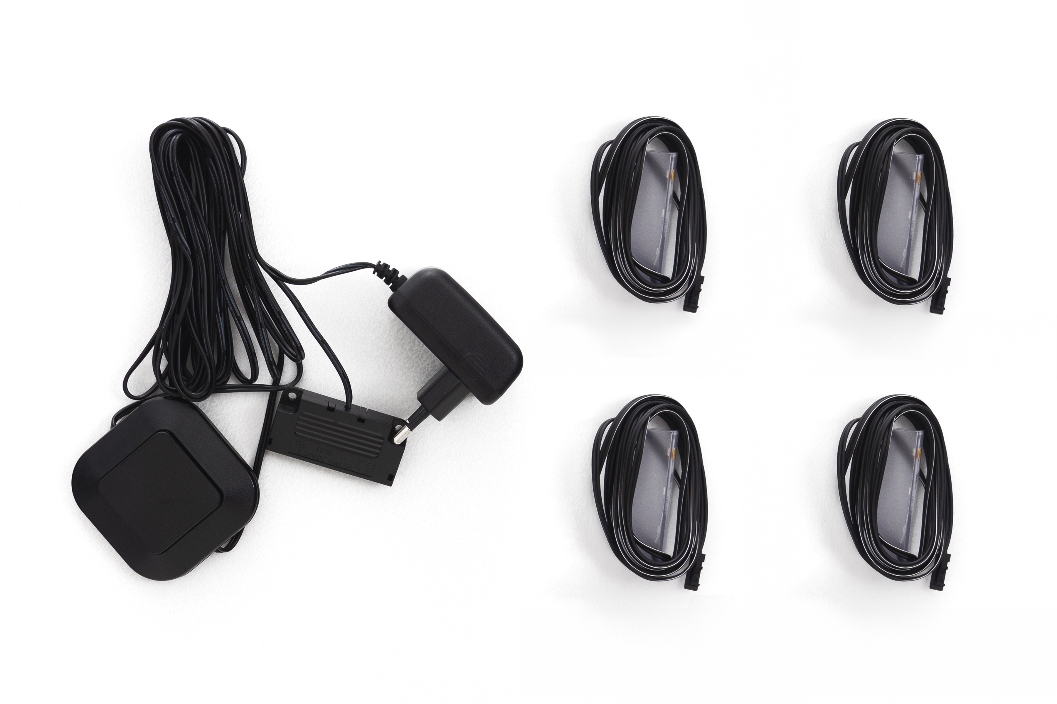 Osvětlení skleněné police 4x klips PVC / teplá barva Osvětlení police szklanej 4 x Klips PCV / barwa ciepla