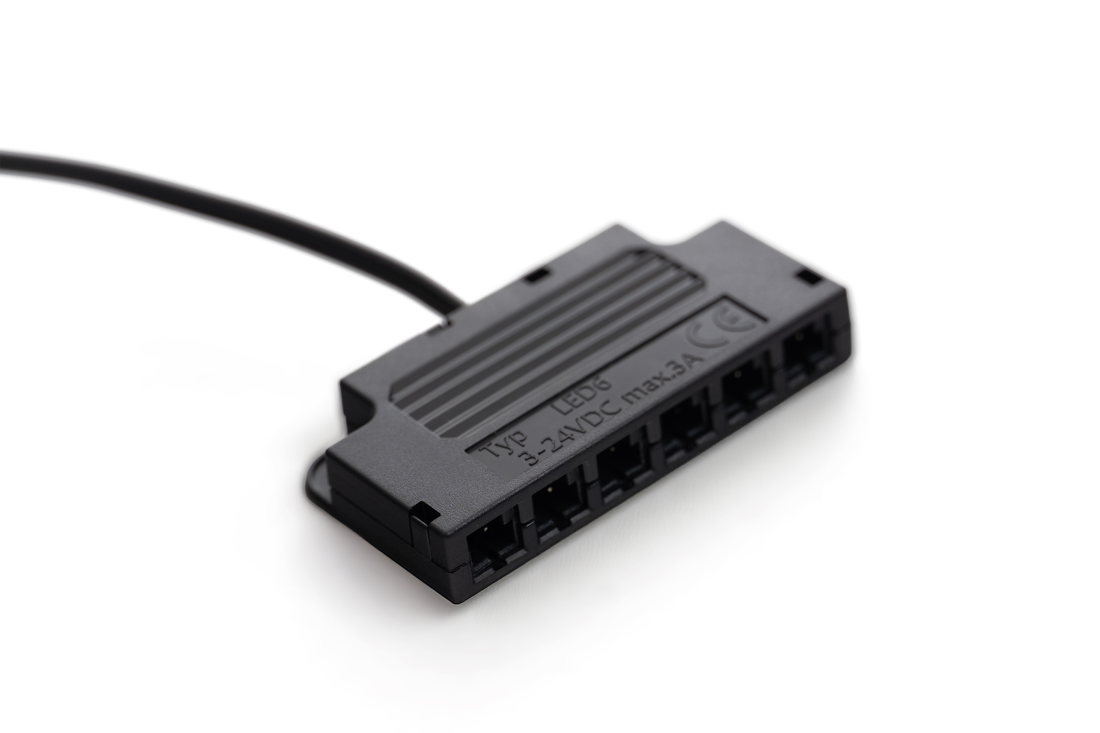 Osvětlení skleněné police 4x klips PVC / teplá barva Osvětlení police szklanej 4 x Klips PCV / barwa ciepla