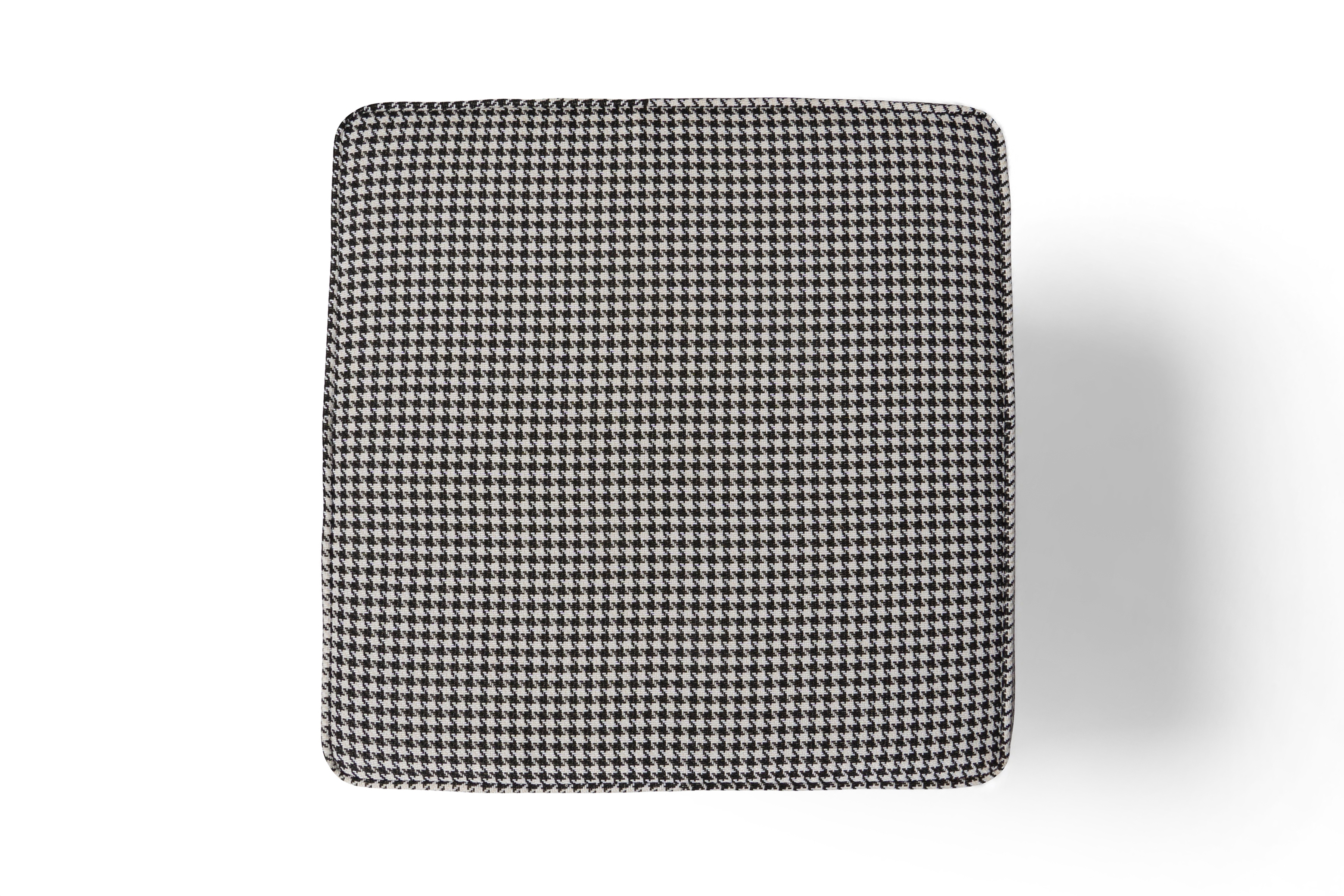 Podnožka křesla ušák Vilano - vzor Kenia 700 / nohy buk Podnožka do fotela Ušák Vilano - wzor pepitka Kenia 700 / Nohy buk 