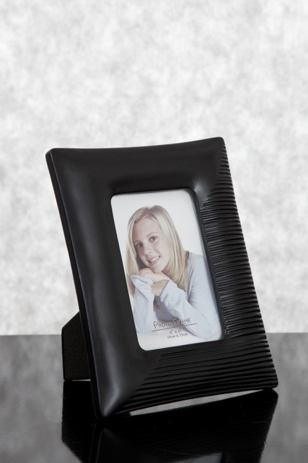 Fotorámeček Foto Max 02 - černá Rámeček na fotku FOTO MAX 02 Černý