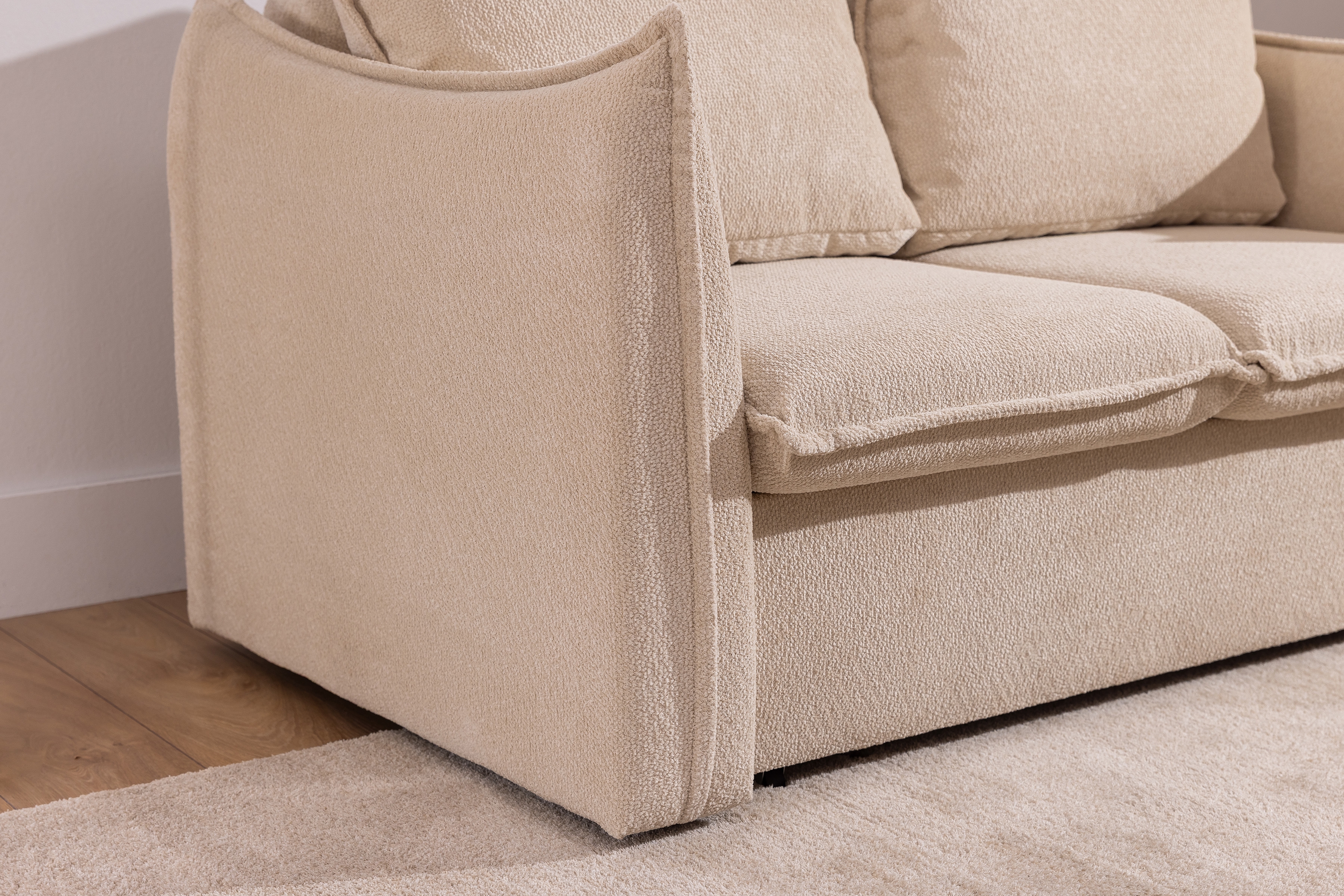 Dvoumístná rozkládací pohovka Liliamo - béžová Egon 26 Pohovka rozkladana Liliamo dvoumístná - béžová šenil Egon 26