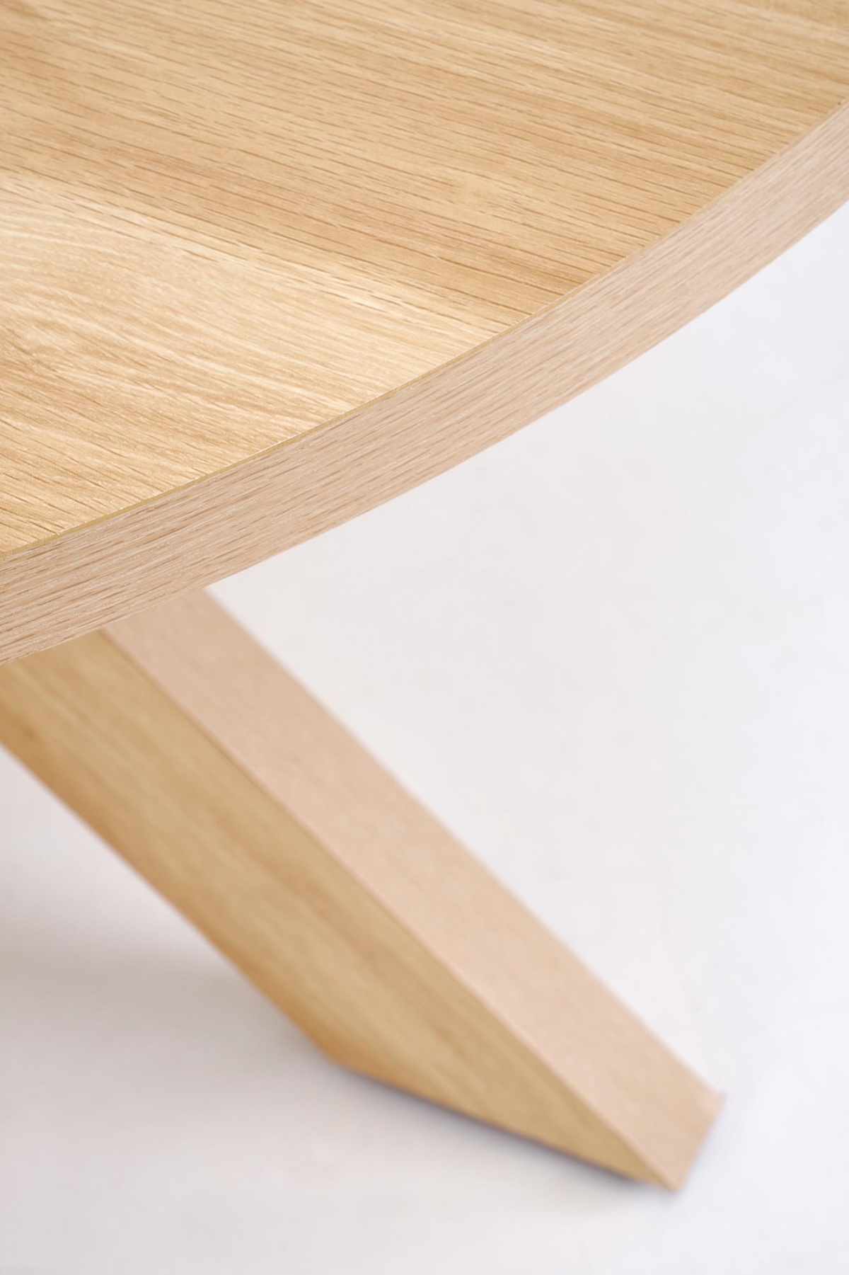 Okrúhly stôl Orleno 120x75 cm - prírodný dub Stôl okragly Orleno 120 x 75 cm - Dub prírodné 