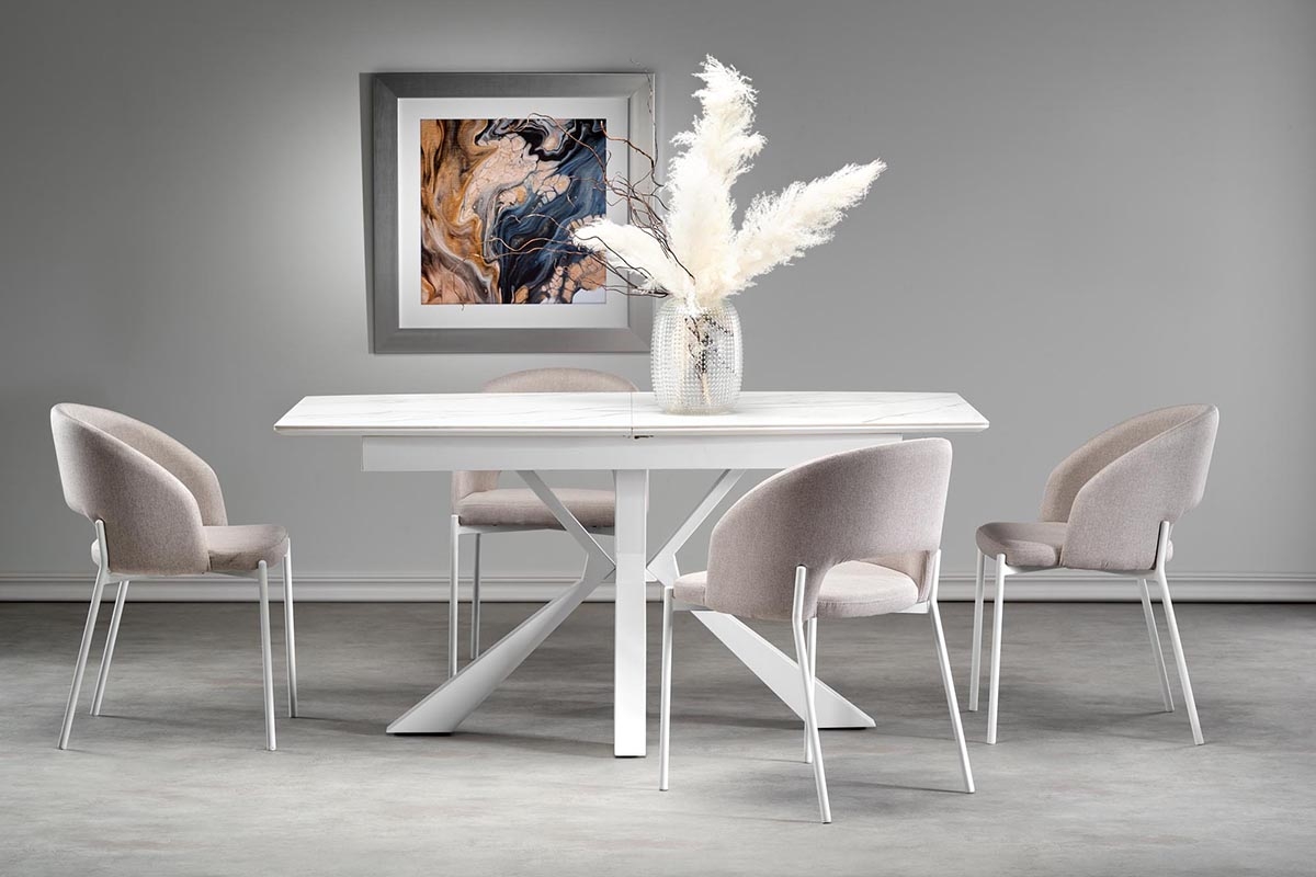 Jedálenská zostava Nerio Nolvari 4+1 – biely mramor / béžová / biela Stôl rozkladany Nolvari z czterema tapicerowanymi krzeslami Nerio - Biely mramor / Béžová / nožičky biale