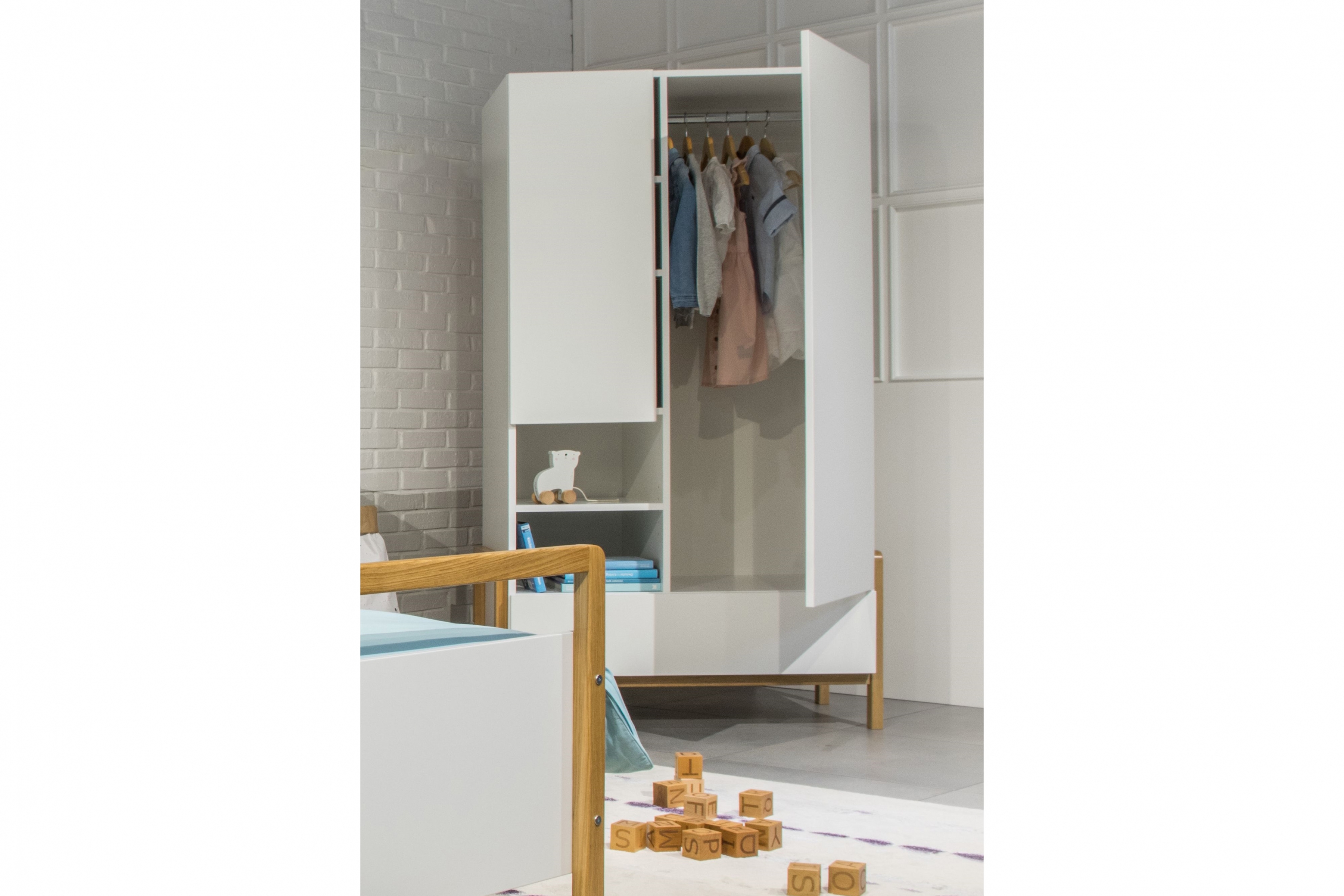 Dětská skříň Silia 100 cm - alpská bílá / dub skříň dziecieca Silia 100 cm - bílá alpská / dub