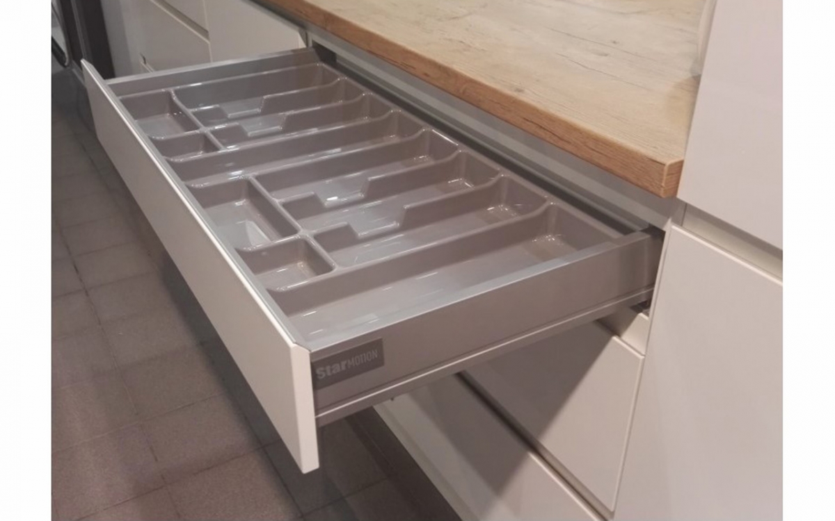 Spodní kuchyňská skříňka Campari DS80/1 dvoudveřová se zásuvkou skříňka kuchyňská spodní Campari DS80/1 dvoudveřová z szuflada 