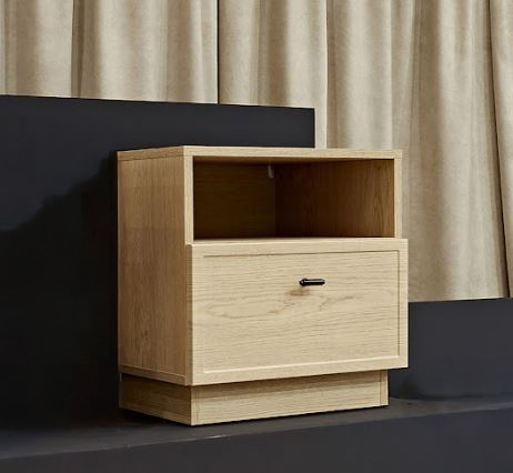 Noční stolek Lorini z szuflada 45 cm - dub cremona / černá uchwyt T-bar - Výprodej z expozice Noční stolek Lorini z szuflada 45 cm - dub cremona / černá uchwyt T-bar - Omezená nabídka z expozice