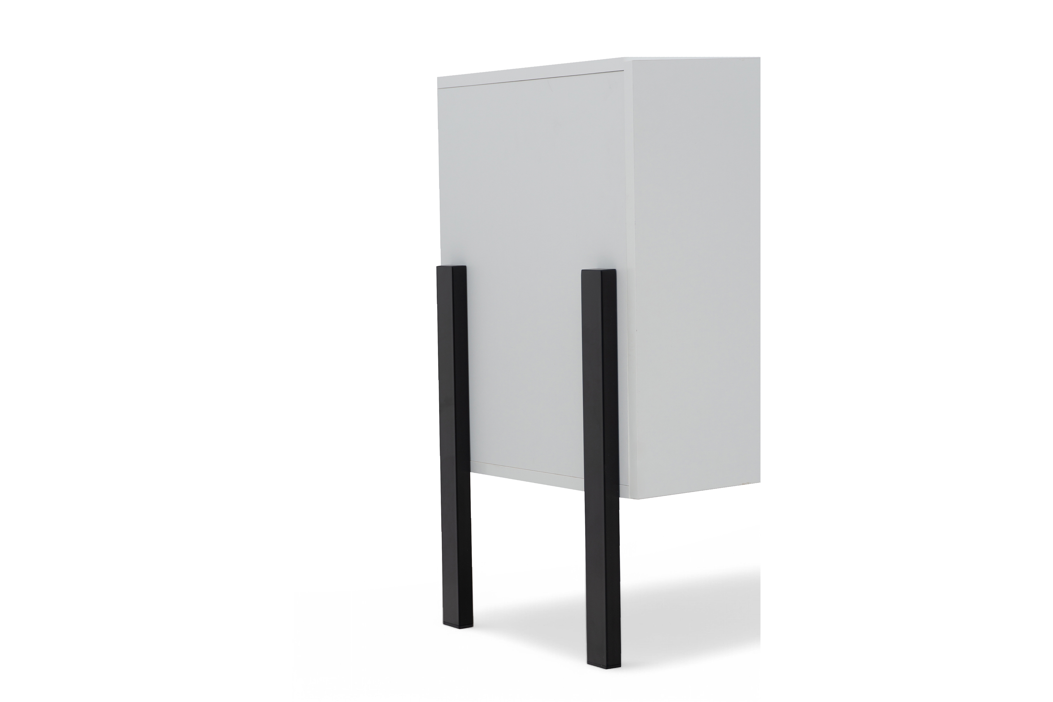 TV skrinka Jukon 204 cm - biely supermat / čierne nožičky TV skrinka Wezilo 204 cm - Biely supermat / čierny nožičky