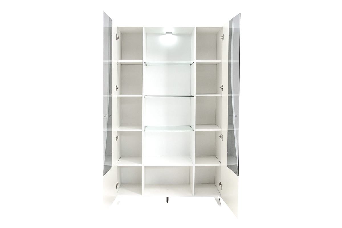 Vitrína dvoudveřová Elario 110cm - Bílý lesk MDF / nozki Chromovaný  - Konec série Elario Vitrína Rozměry 