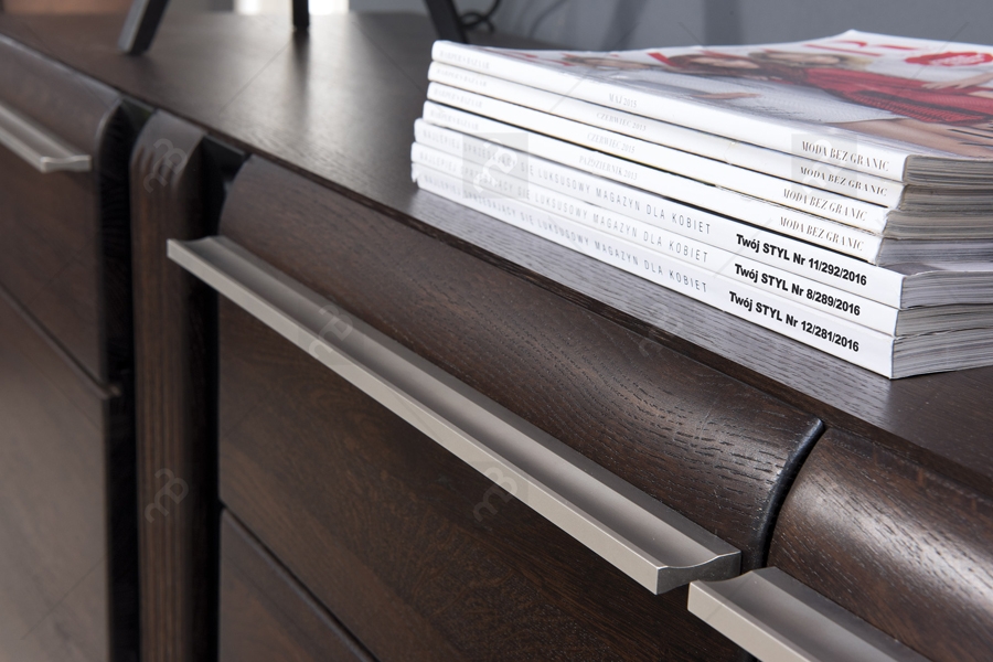 Ľavá vitrína Porti 12 Výnimočné prvky