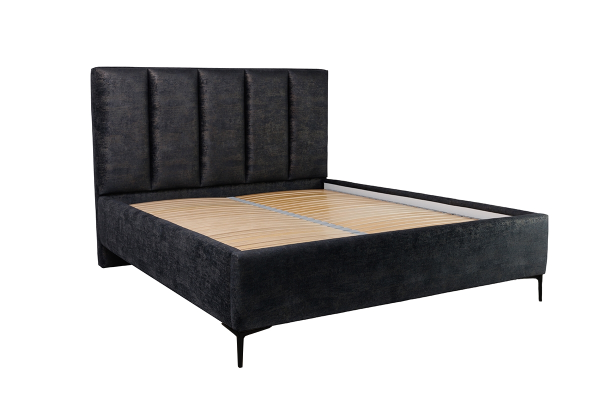 Posteľ čalúnená do spálne s úložným priestorom Klabi - 140x200, Nohy čierny  šedá posteľ čalúnená Klabi s roštom na ramie metalowej 