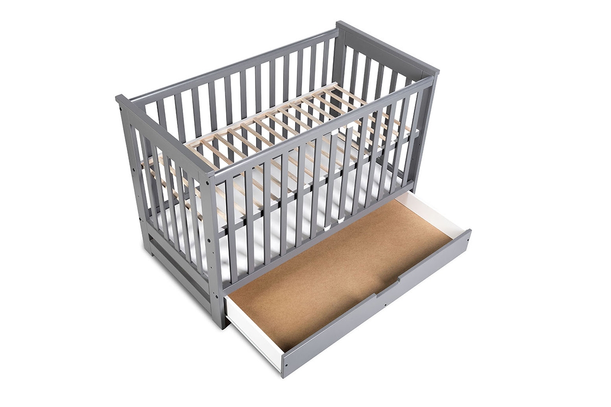 drevená posteľ dla niemowlaka z szuflada i barierka Iwo - grafit, 120x60 drevená posteľ dla niemowlaka z szuflada i barierka Iwo - grafit, 120x60