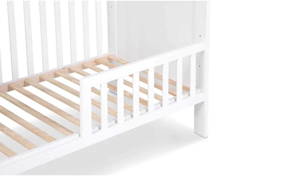 Dřevěná dětská postýlka Iwo 140x70 - bílá postel drewniane z dnem z listew 