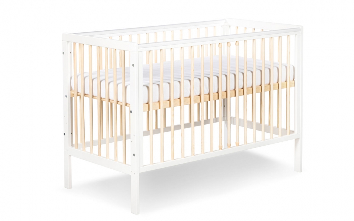 drevená posteľ dla niemowlaka so zábradlím Timi - Biely/Borovica, 120x60 biale posteľ niemowlece  