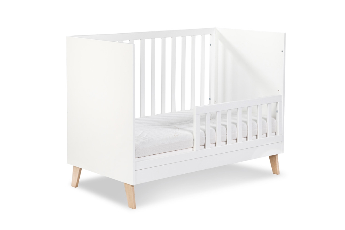 drevená posteľ dla niemowlaka z szuflada i barierka Noah - Biely/Dub, 120x60 biale posteľ so zábradlím  