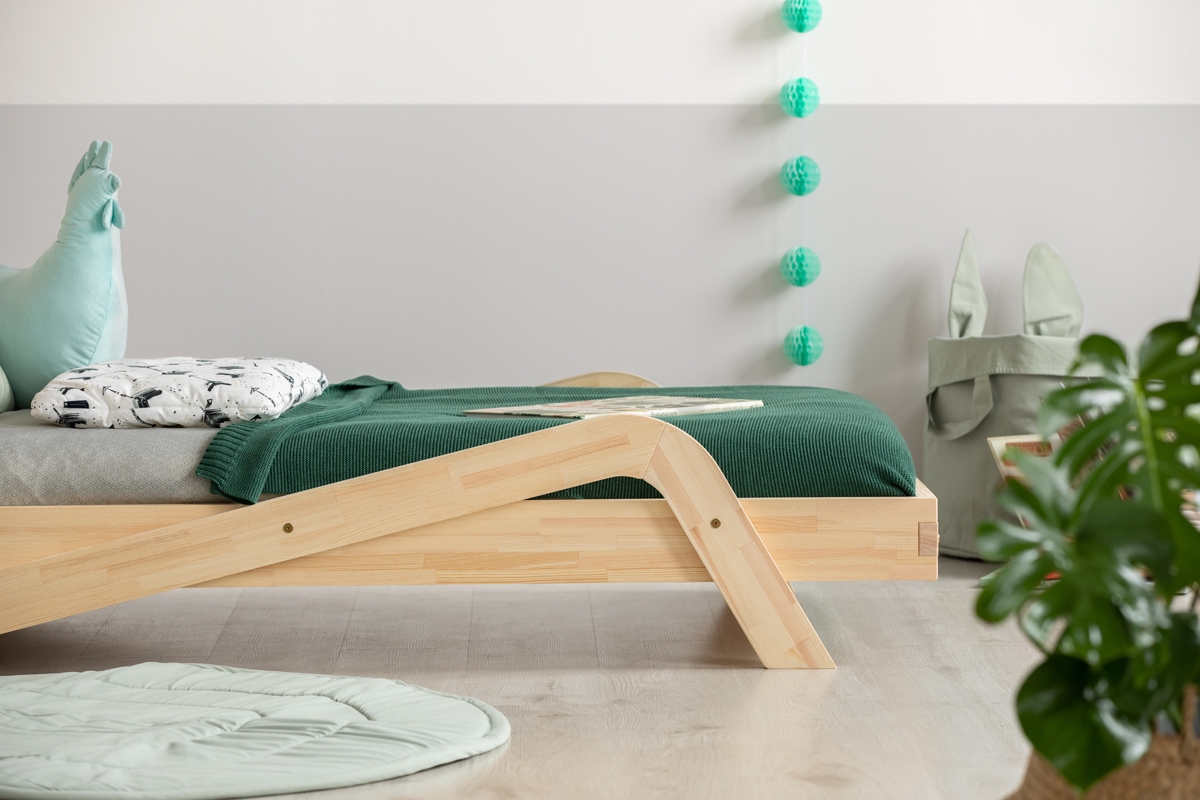 Dětská postel Zumba 140x70 cm postel dřevěná