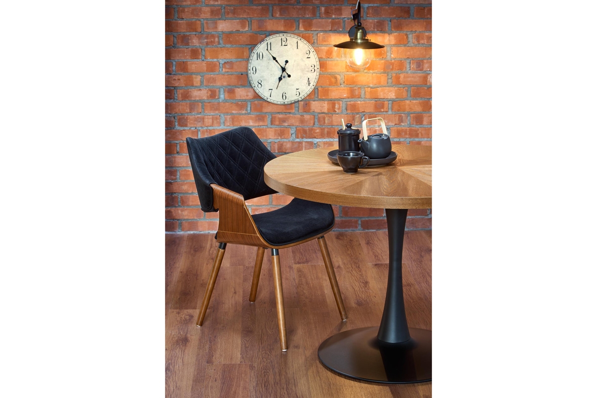 Set Masă de sufragerie Carmelo - nuc / negru + 3 scaune tapițate K396 - nuc / negru stůl s židlemi
