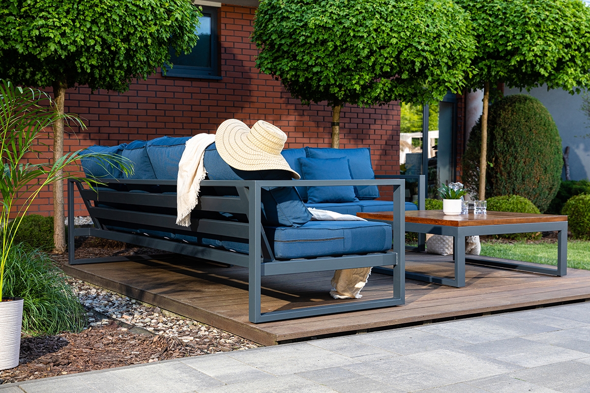 Záhradná rohová sedačka so stolíkom Bayamo - námornícka modrá / antracit / tmavý orech Rohová sedacia súprava záhradný Bayamo so stolom - Moderná rohová sedacia súprava záhradný