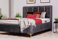 Posteľ čalúnená do spálne s úložným priestorom Klabi - 160x200, Nohy zlaté šedá posteľ z wysokim wezglowiem 